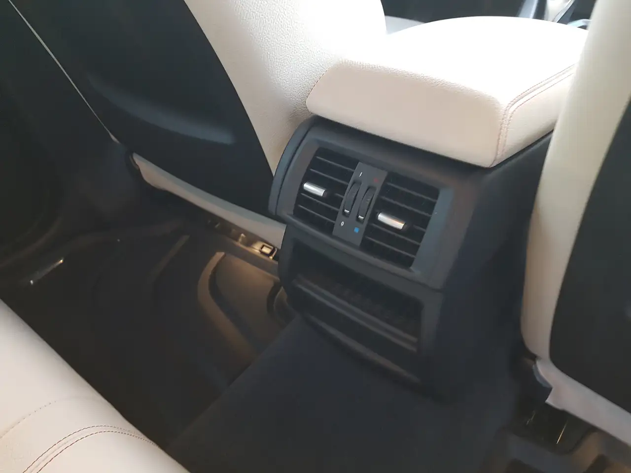 BMW X4 снимка BMW X4