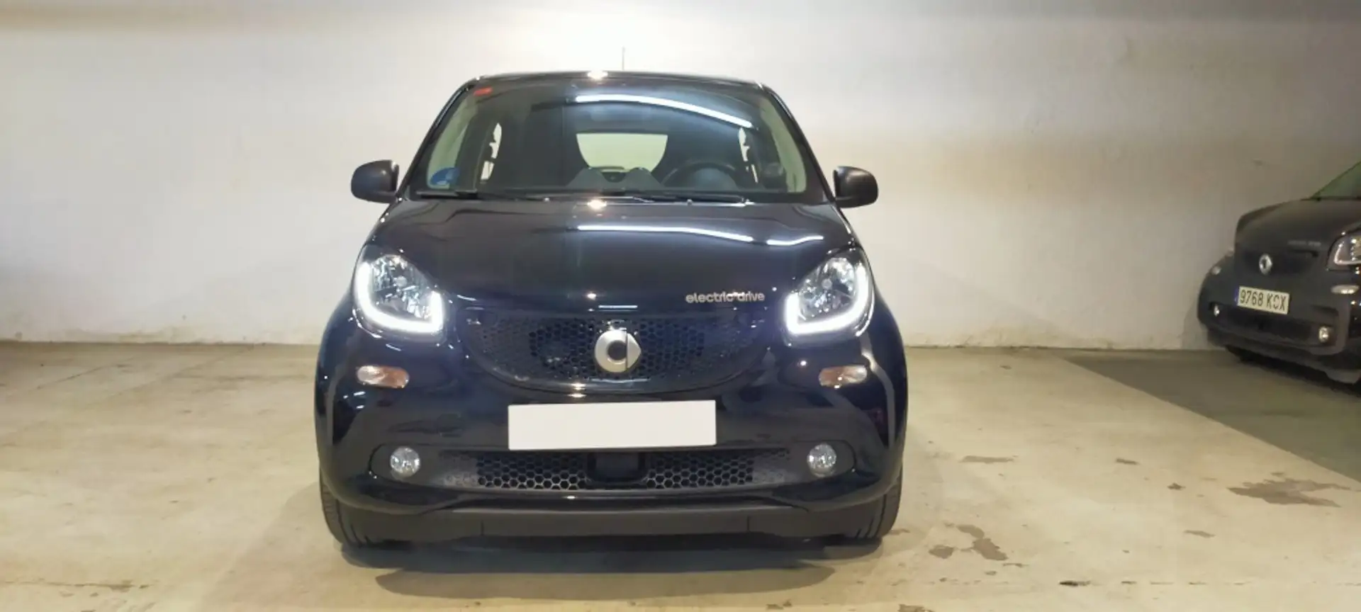 smart forFour Electric Drive Passion crna - 2