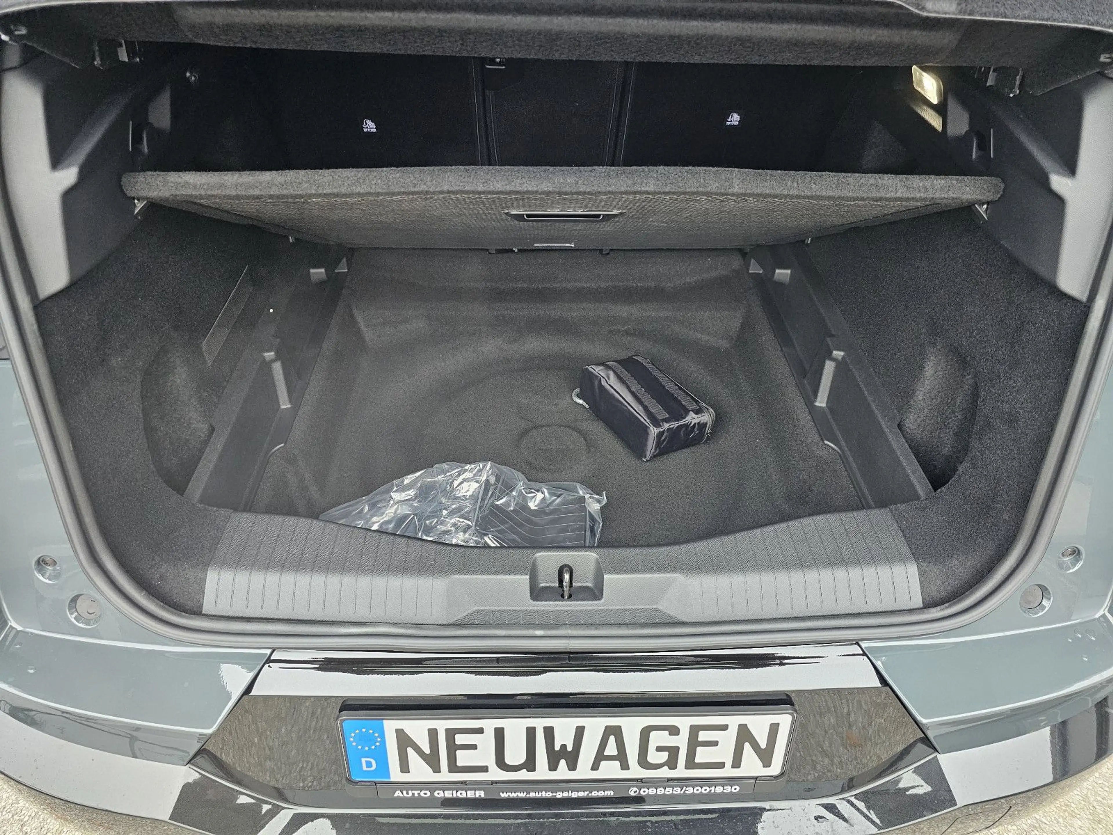 Citroen C5 Aircross 145 Hybrid MAX *Winter-Paket MAX* — photo 19