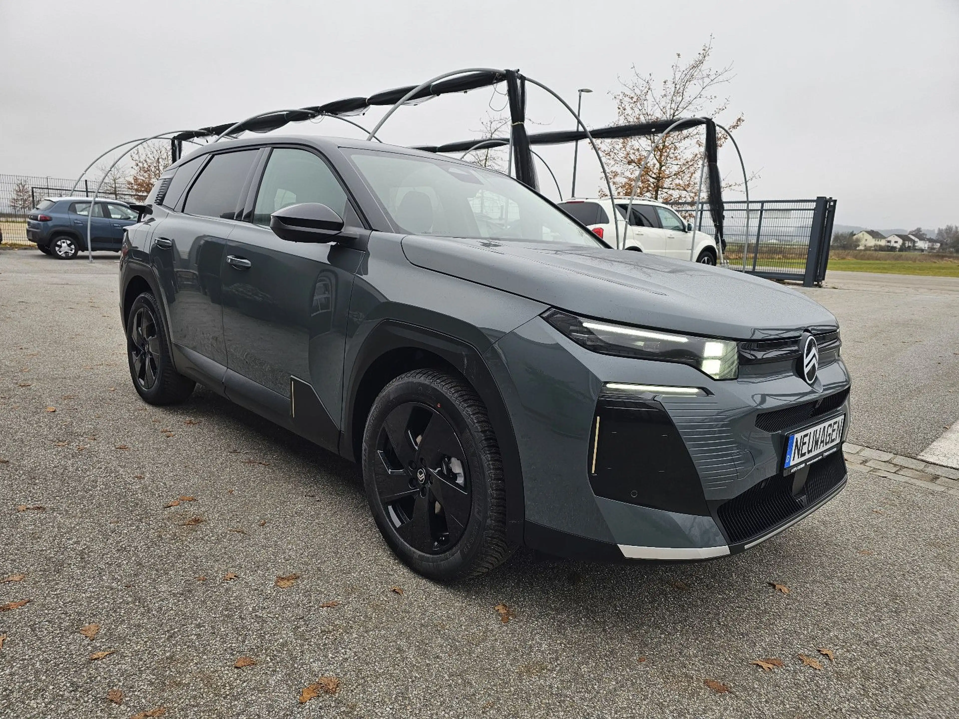 Citroen C5 Aircross 145 Hybrid MAX *Winter-Paket MAX* — photo 3