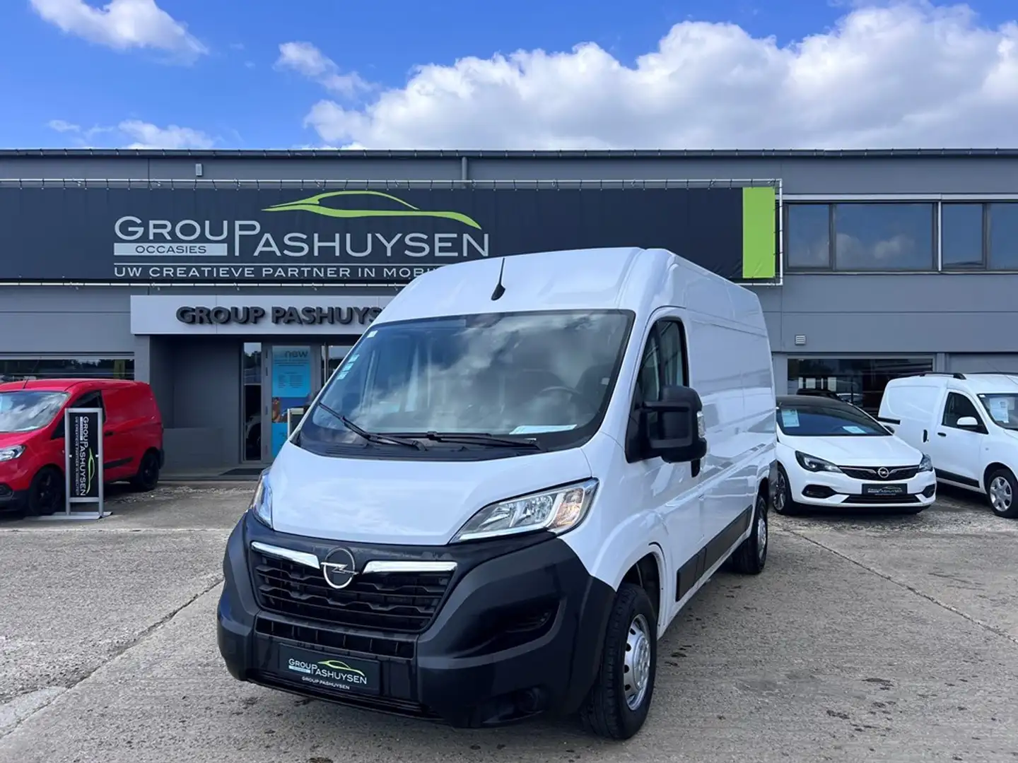 Opel Movano L2H2 Gesloten Bestelwagen 2.2CC 120PK Biały - 1