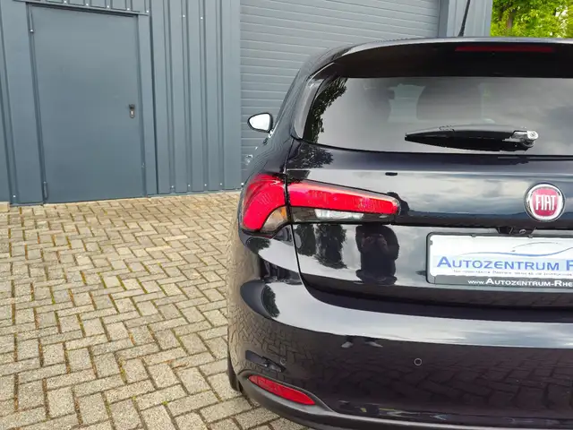 Fiat Tipo view 12