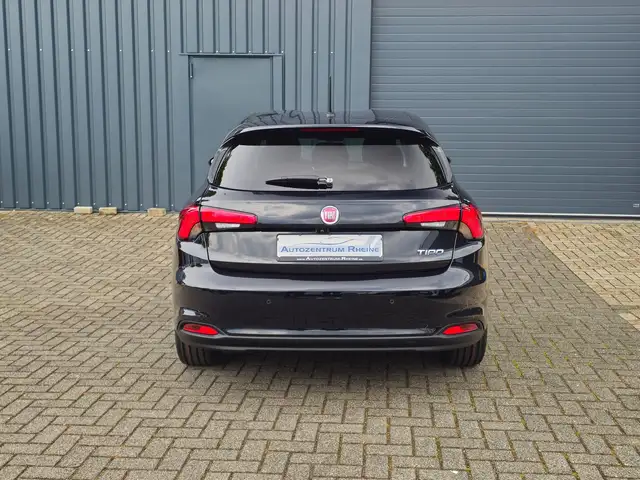 Fiat Tipo view 6