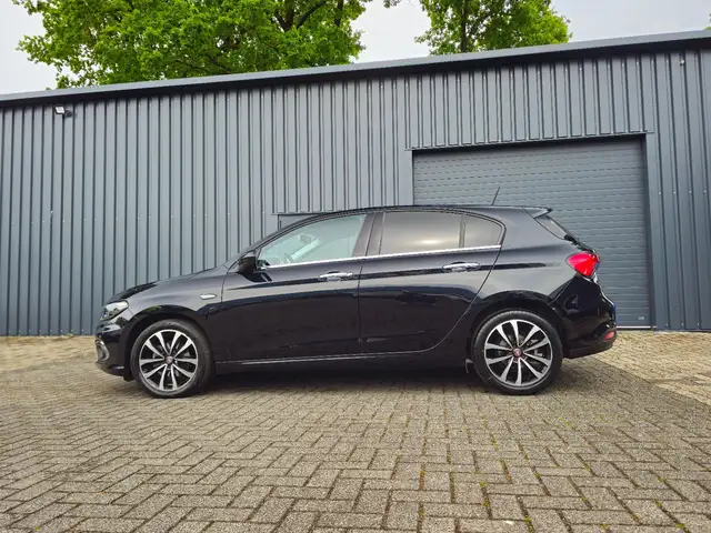 Fiat Tipo view 4
