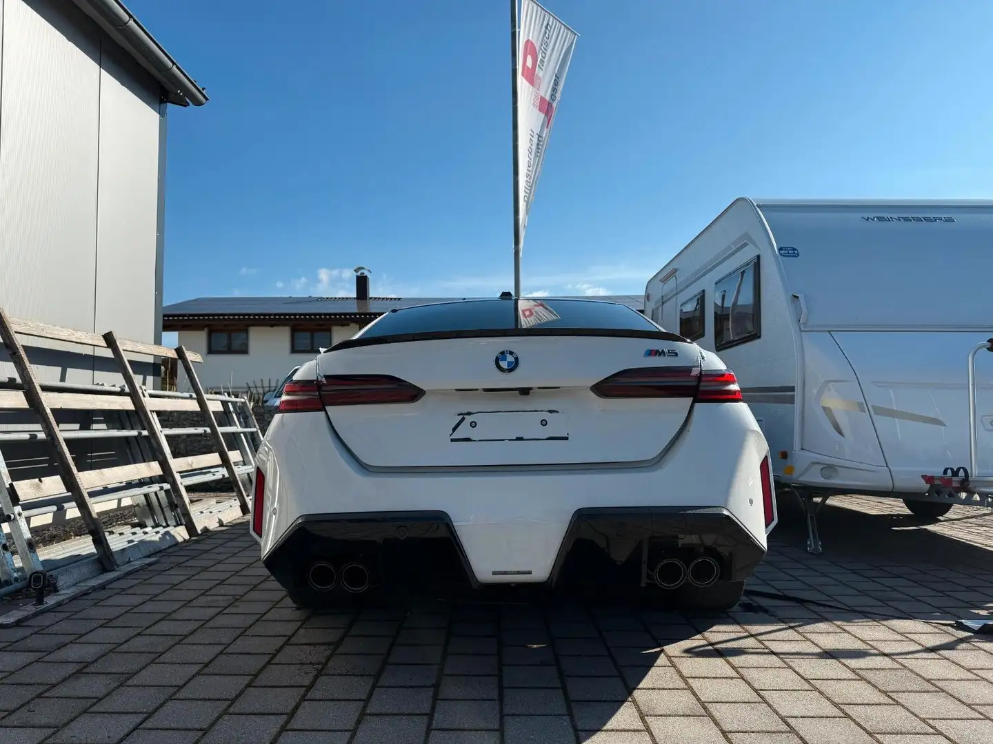 BMW M5 Limousine/ EXT. M CARBON PAK/ DRIVING PROF. Blanc - 2