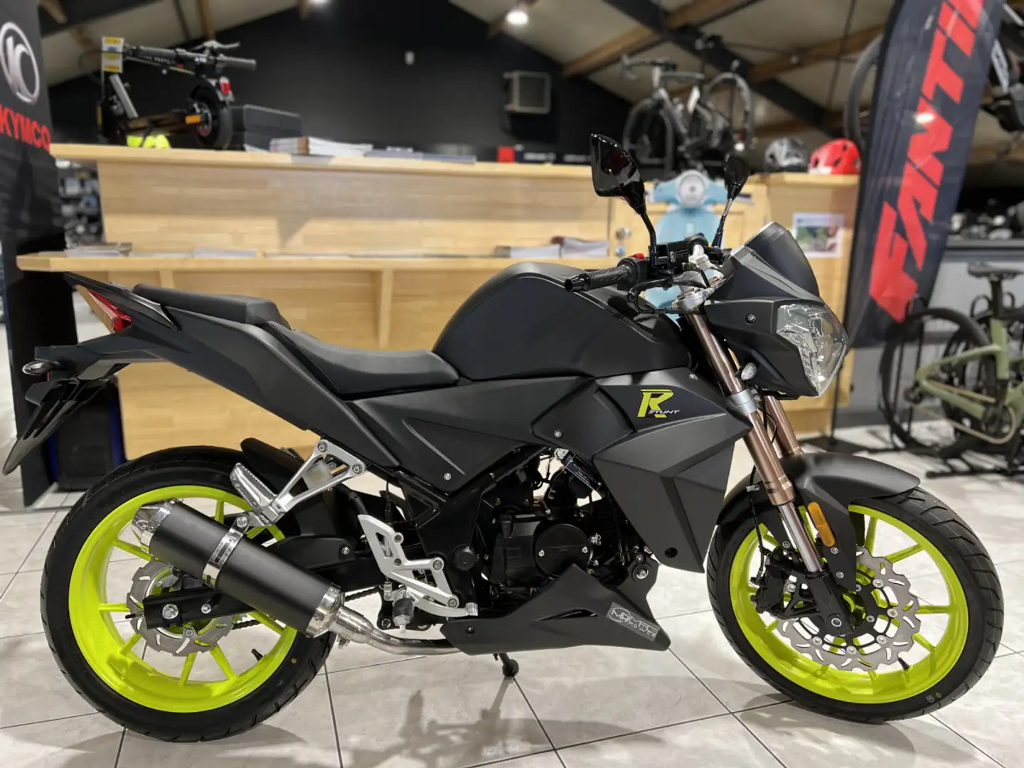 Autres Magpower R-Stunt 50 Noir - 1