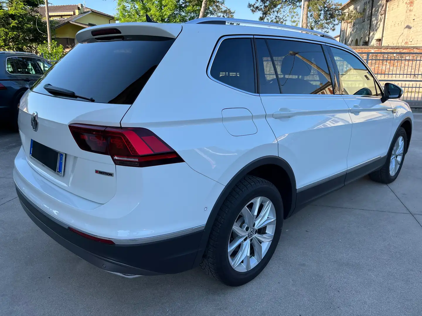 Volkswagen Tiguan Allspace Advanced 7 posti 4motion 2.0tdi 150cv dsg Bianco - 2