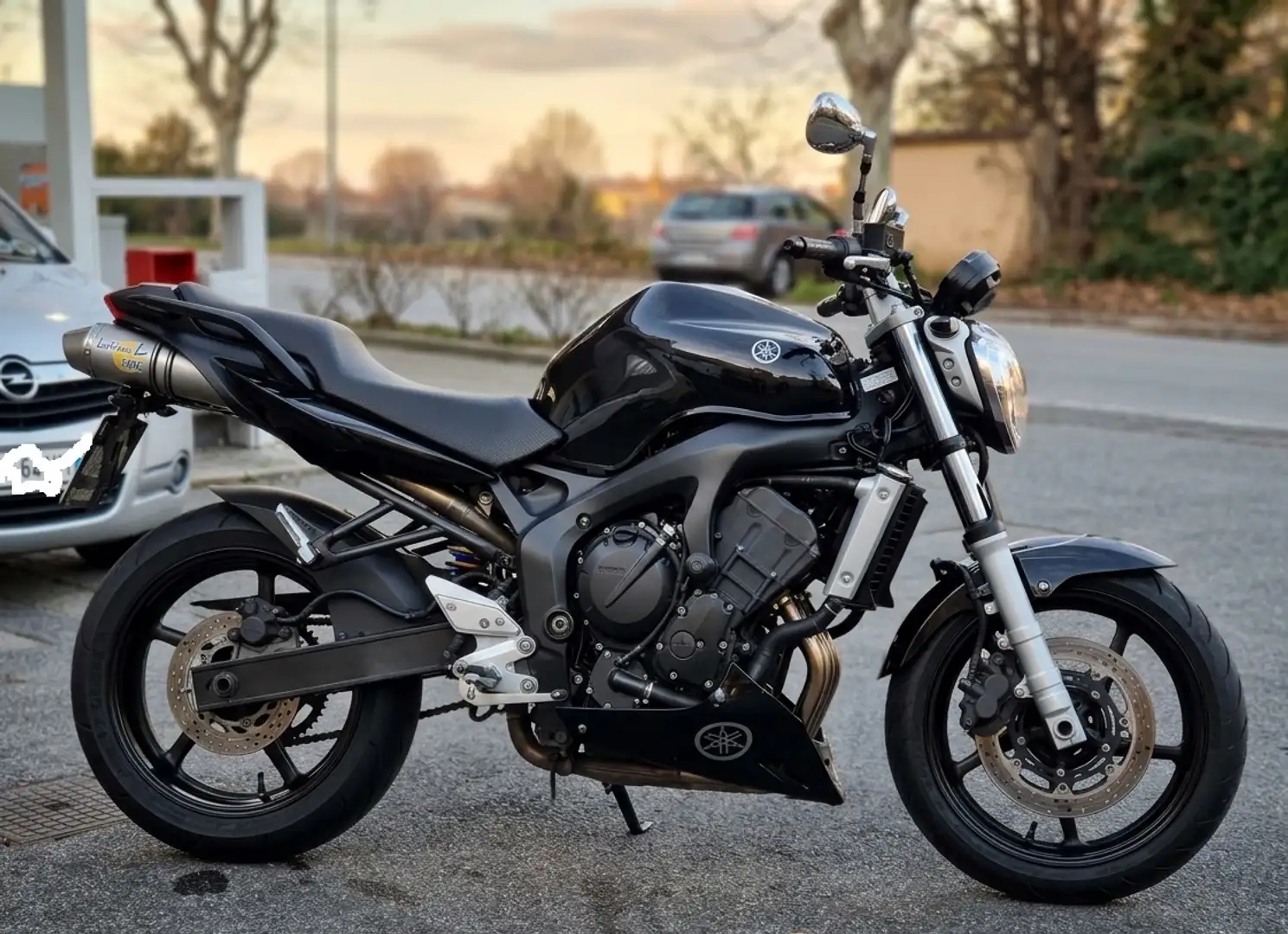 Yamaha FZ 6 Negro - 1