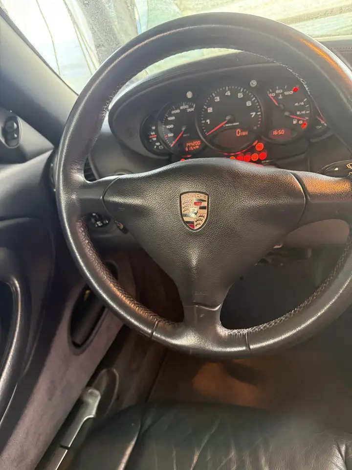 Porsche 911 Cabrio 3.4 Carrera, foto 6