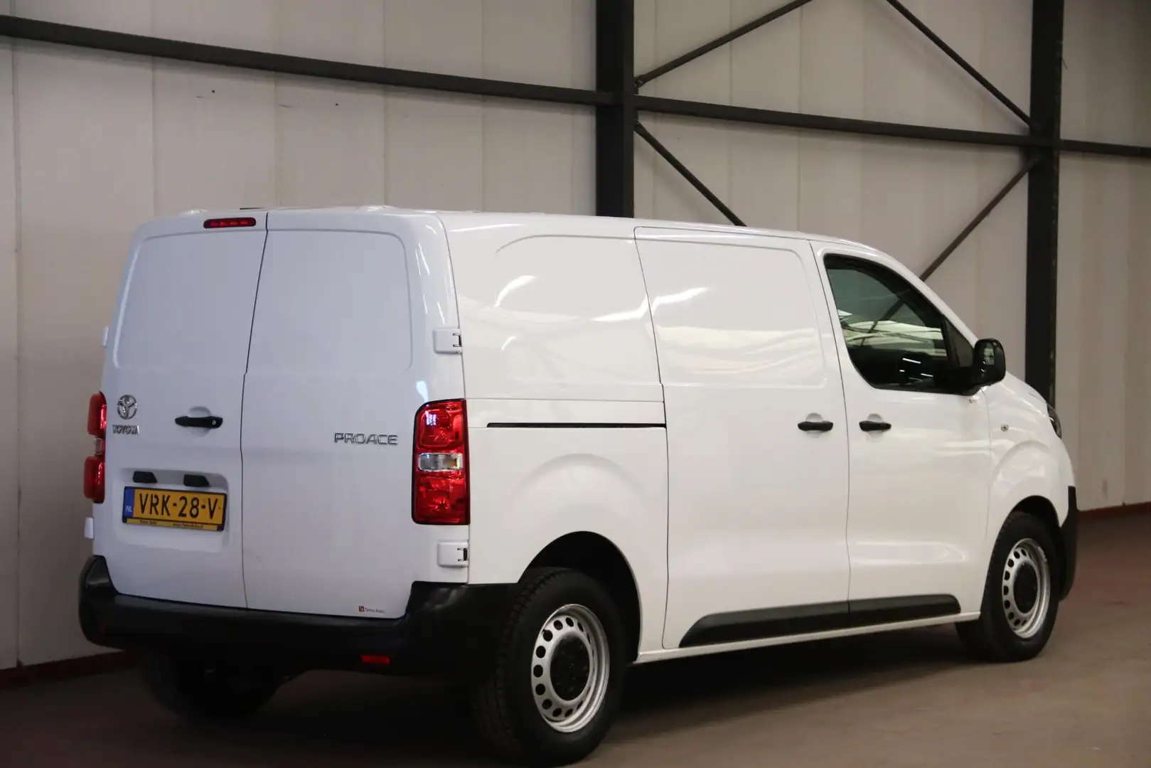 Toyota Proace D-4D 145PK L2H1 LANG EURO 6 Bianco - 2