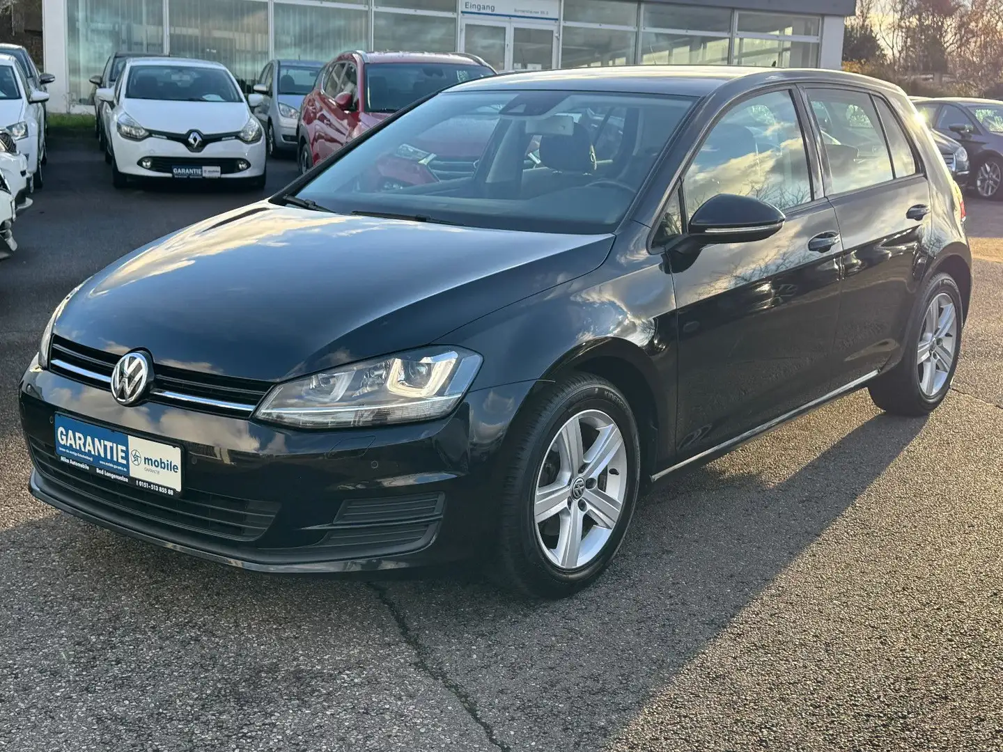 Volkswagen Golf VII Lim. Comfortline TÜV/HU/NEU Nero - 1