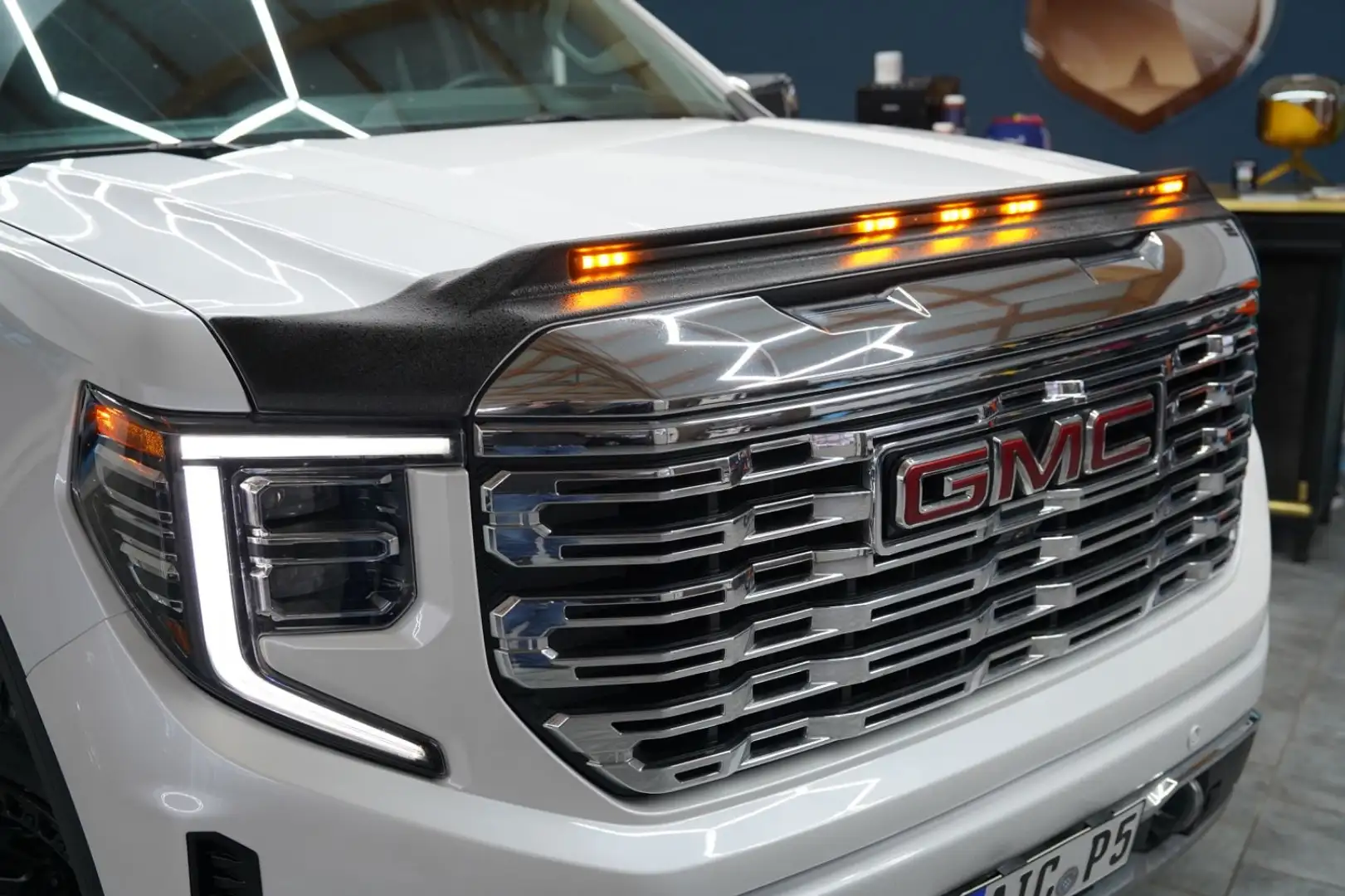 GMC Sierra Denali 3.0D Duramax Weiß - 2