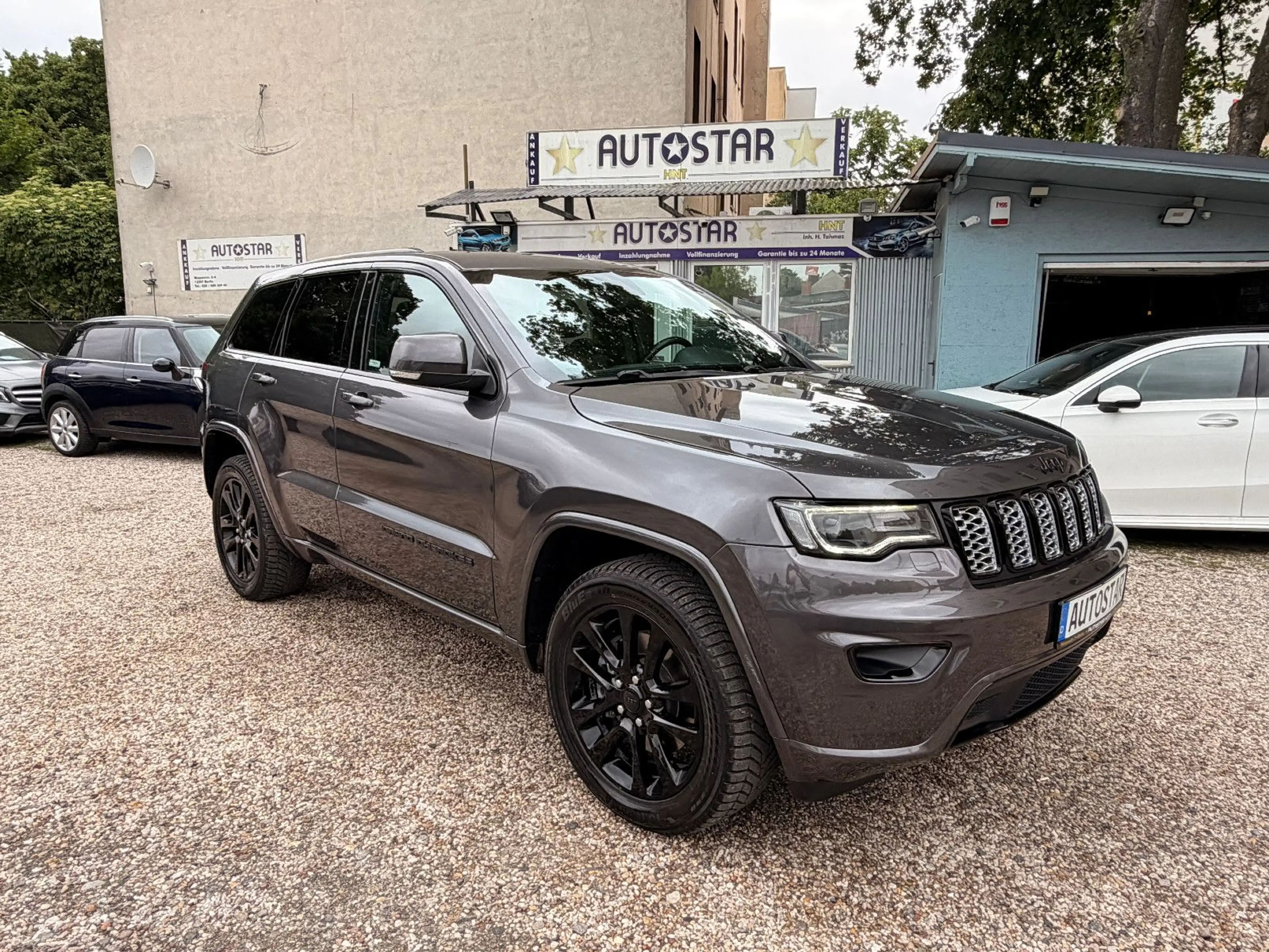 Jeep Grand Cherokee 3.0l V6 Night Eagle Auto*20 Zoll* — photo 2