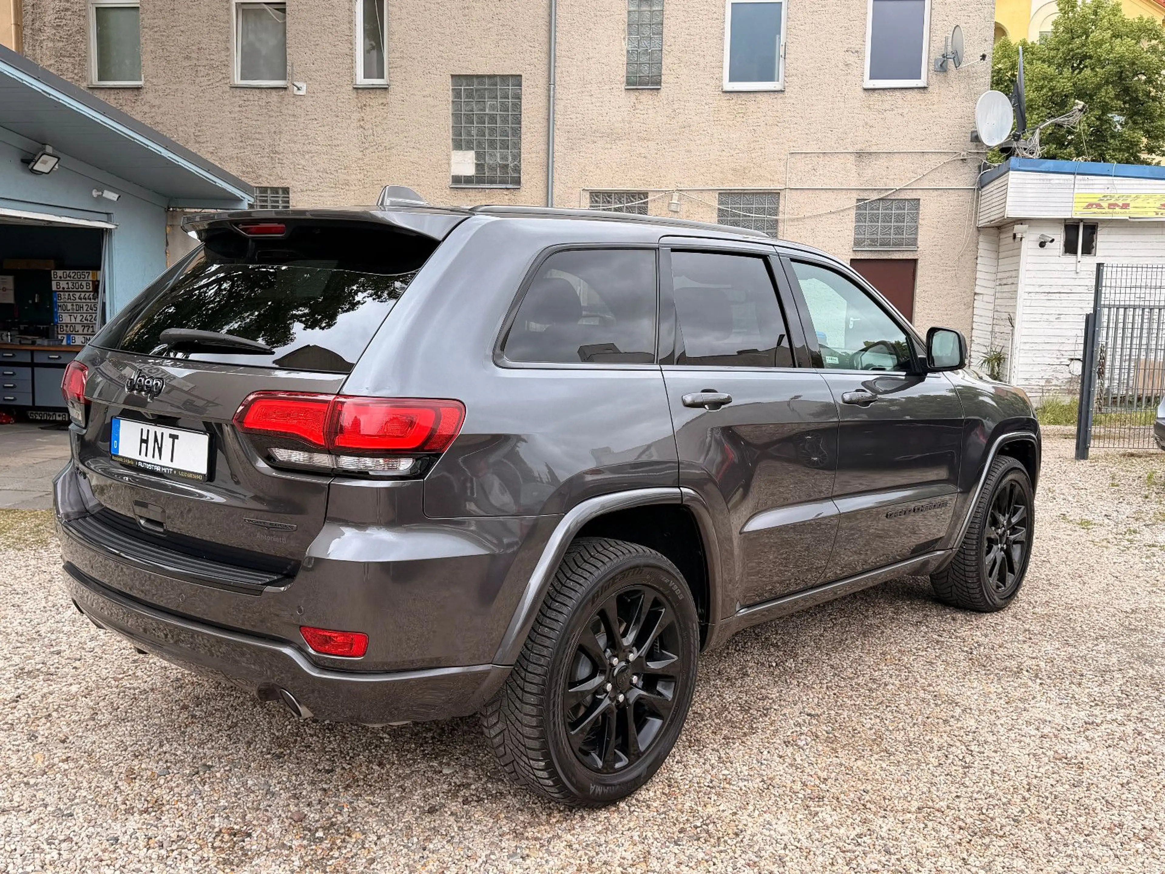 Jeep Grand Cherokee 3.0l V6 Night Eagle Auto*20 Zoll* — photo 3