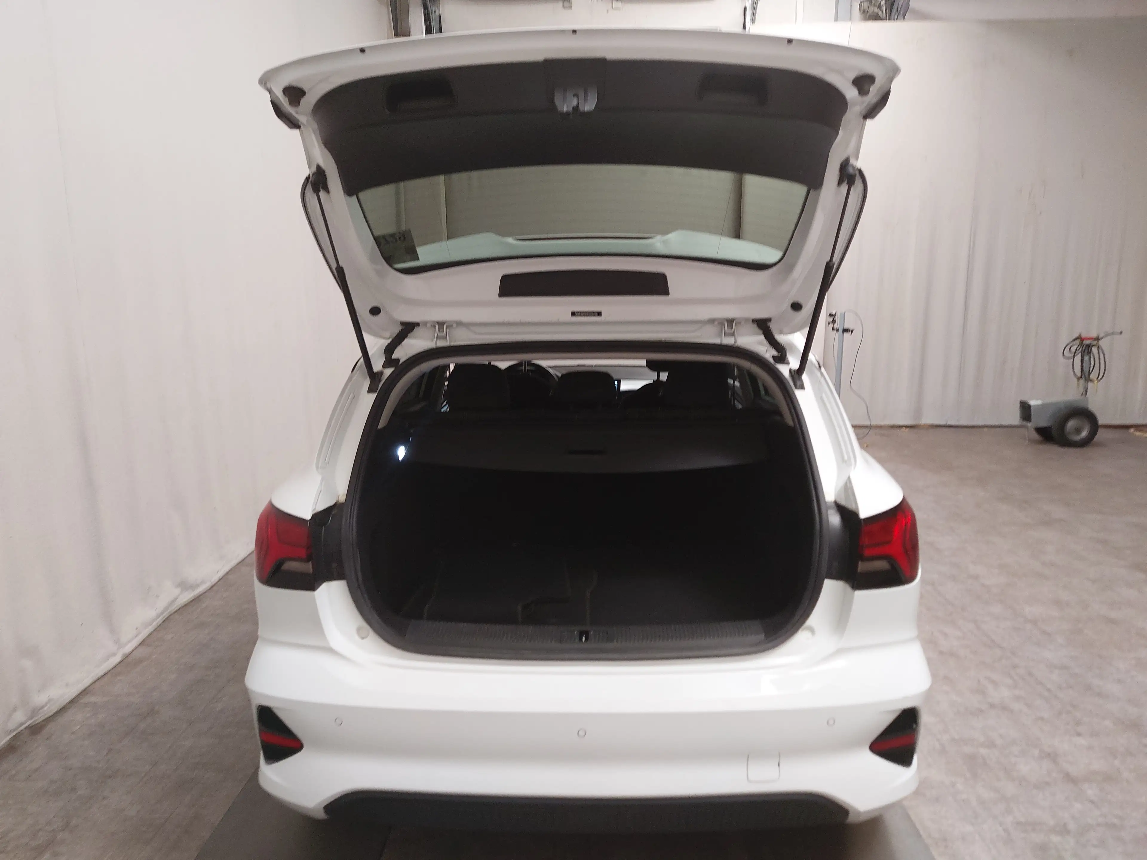 MG MG5 MG5 Navi LED RFK ACC Shz — photo 15