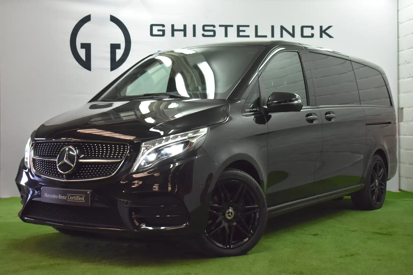 Mercedes-Benz V 300 d 4MATIC EXCLUSIVE L2| Pano|AMG-Line|Distronic + Noir - 1