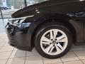 Volkswagen Golf VIII 1.5 eTSI Life DSG Allwetterreifen AHK Schwarz - thumbnail 8