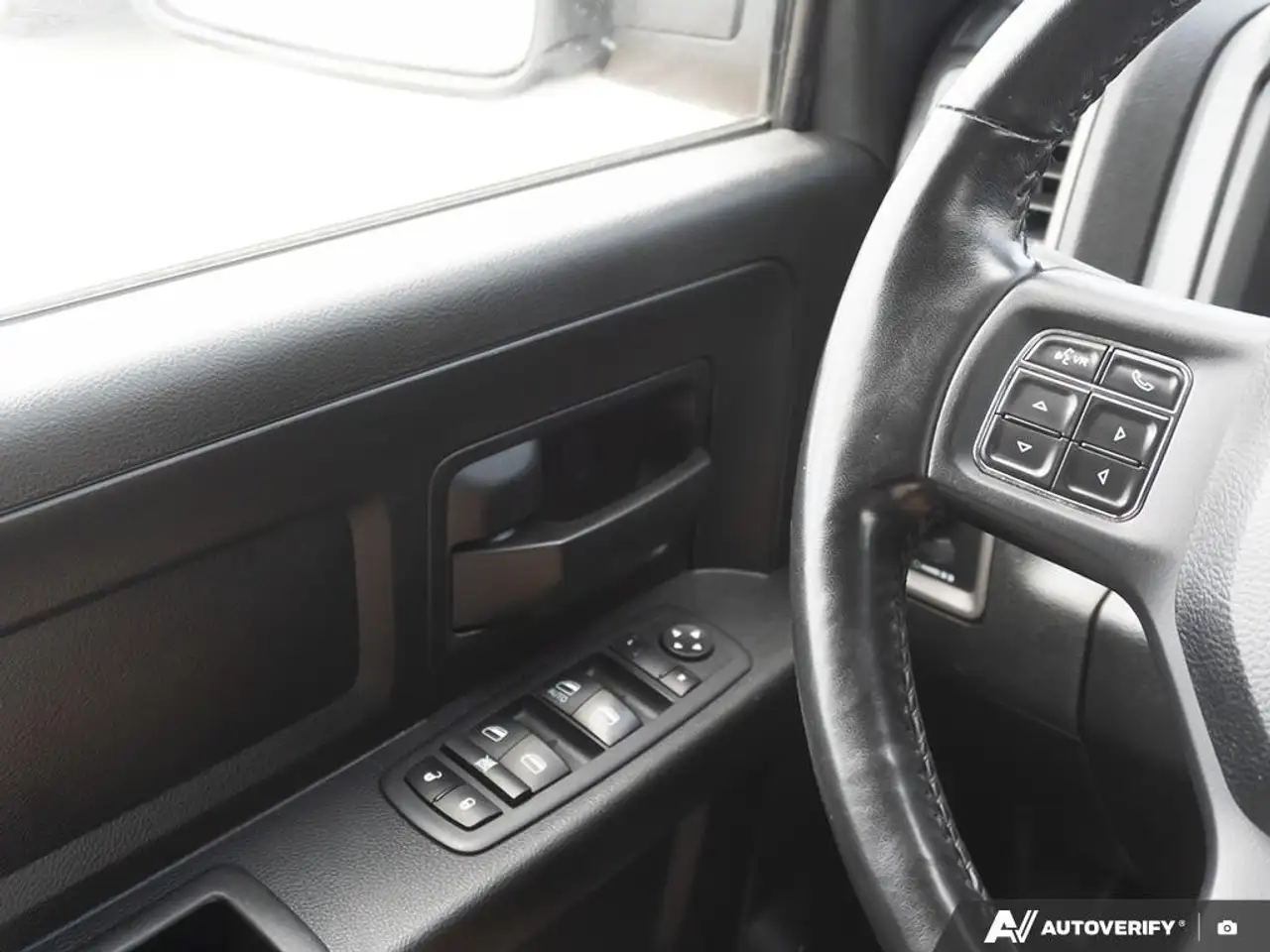 RAM 1500 fotografie RAM 1500