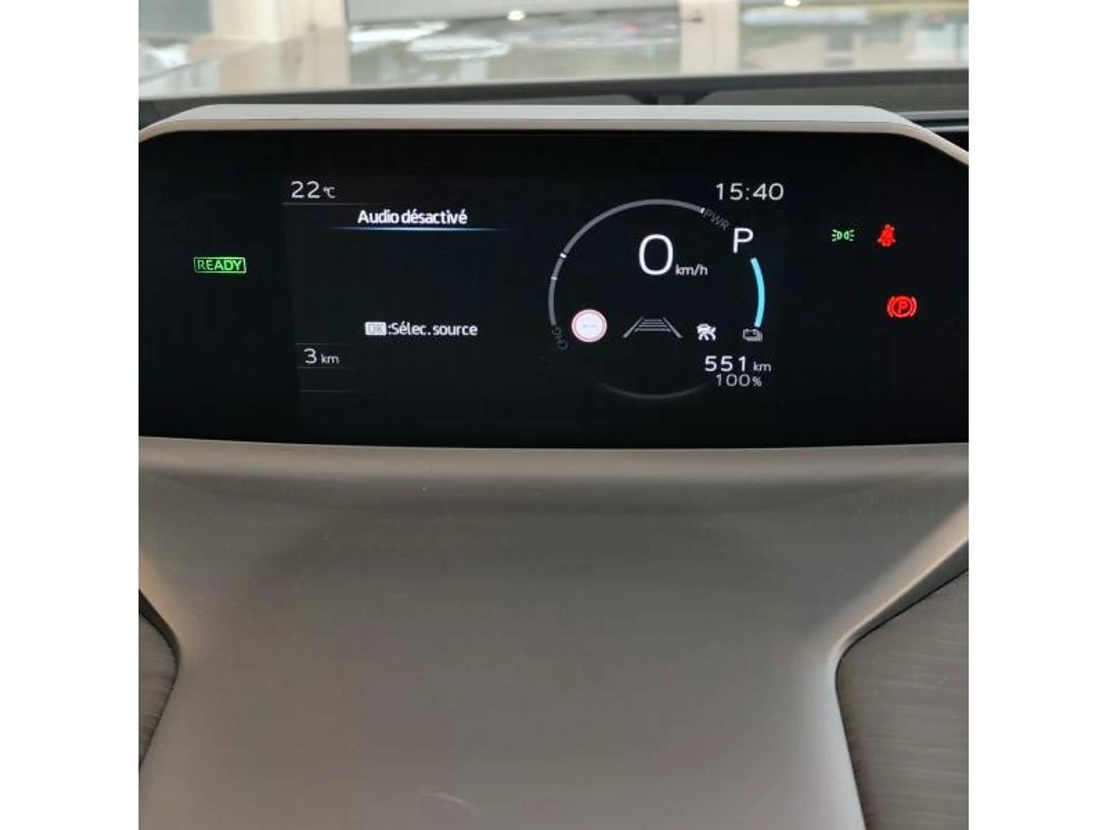 Toyota C-HR Business — photo 12