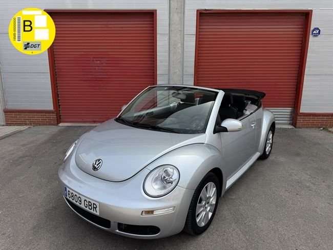 Volkswagen Beetle Cabrio. 1.9TDI - foto 1