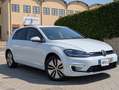 Volkswagen Golf e-Golf ePower Blanc - thumbnail 26