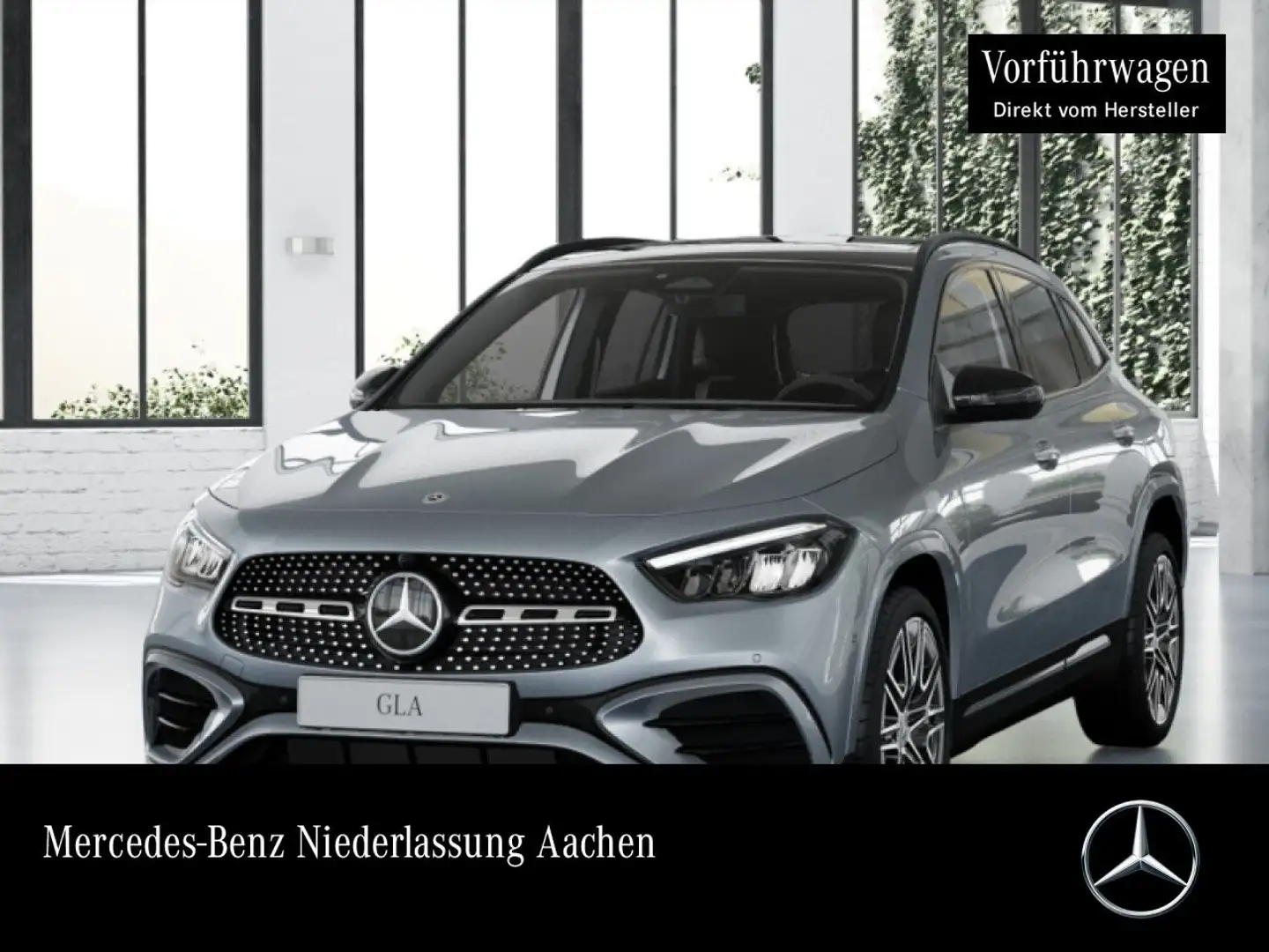 Mercedes-Benz GLA 180 AMG+NIGHT+PANO+AHK+LED+KAMERA+TOTW+KEYLESS Silber - 1