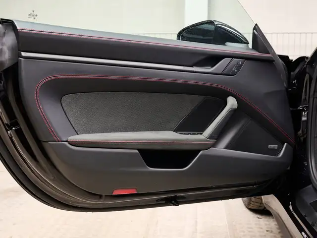 Porsche 911 Carrera GTS Cabriolet Ansicht 11