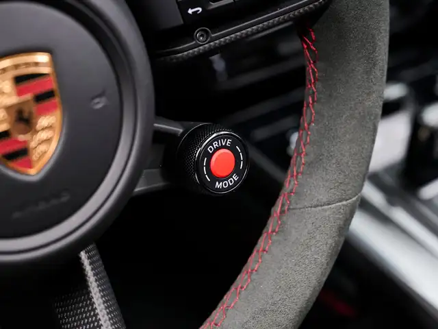 Porsche 911 Carrera GTS Cabriolet Ansicht 23