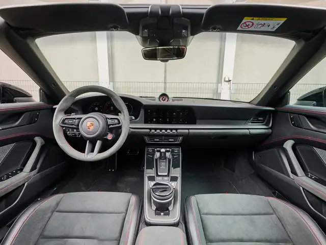 Porsche 911 Carrera GTS Cabriolet Ansicht 14