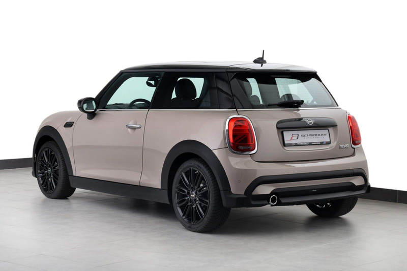 MINI Cooper DKG Classic Trim 3-Türer PANO Apple 17" — photo 3