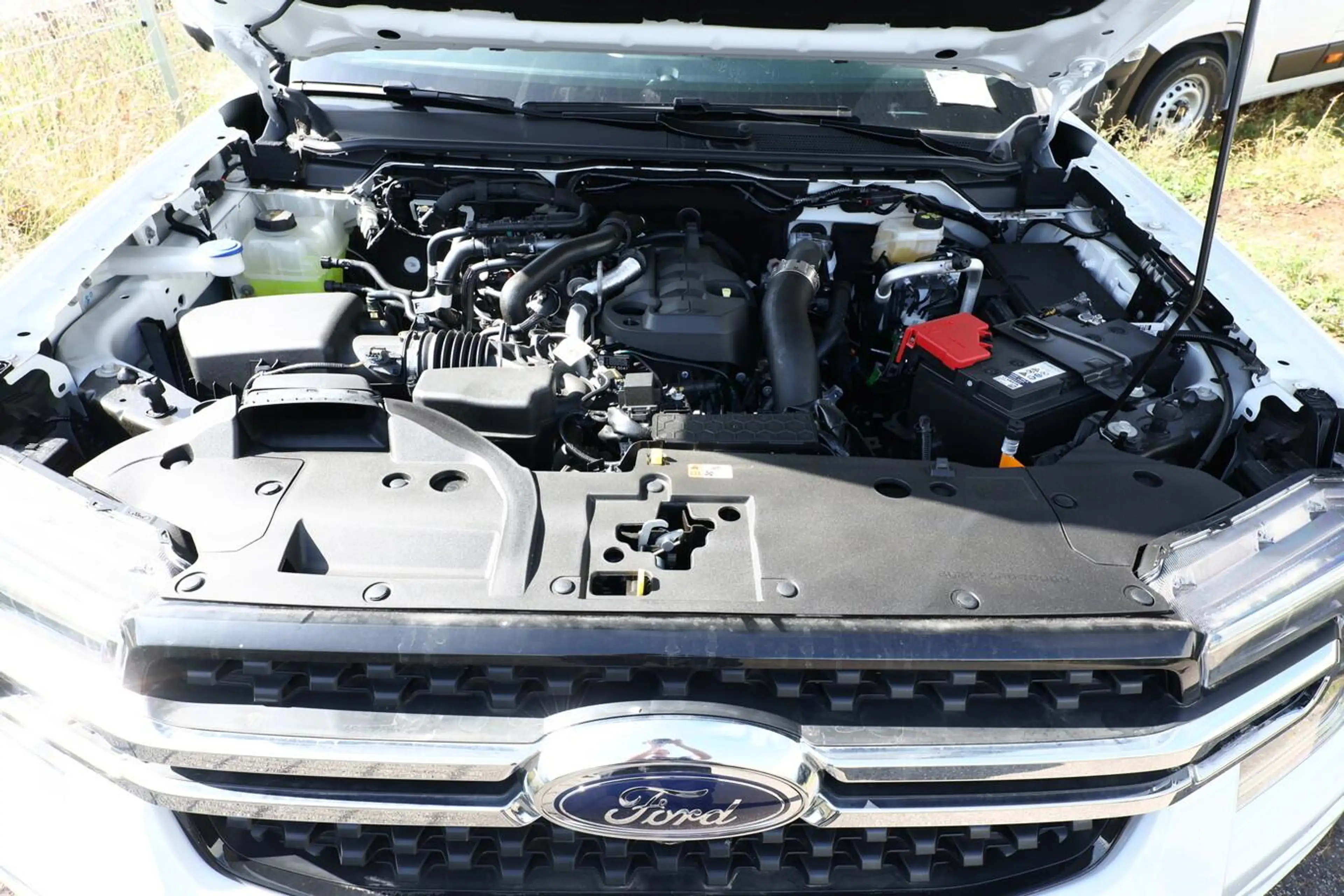 Ford Ranger Limited DoKa el.Rollo AHK ACC LED SHZ Nav 151 k... — photo 12