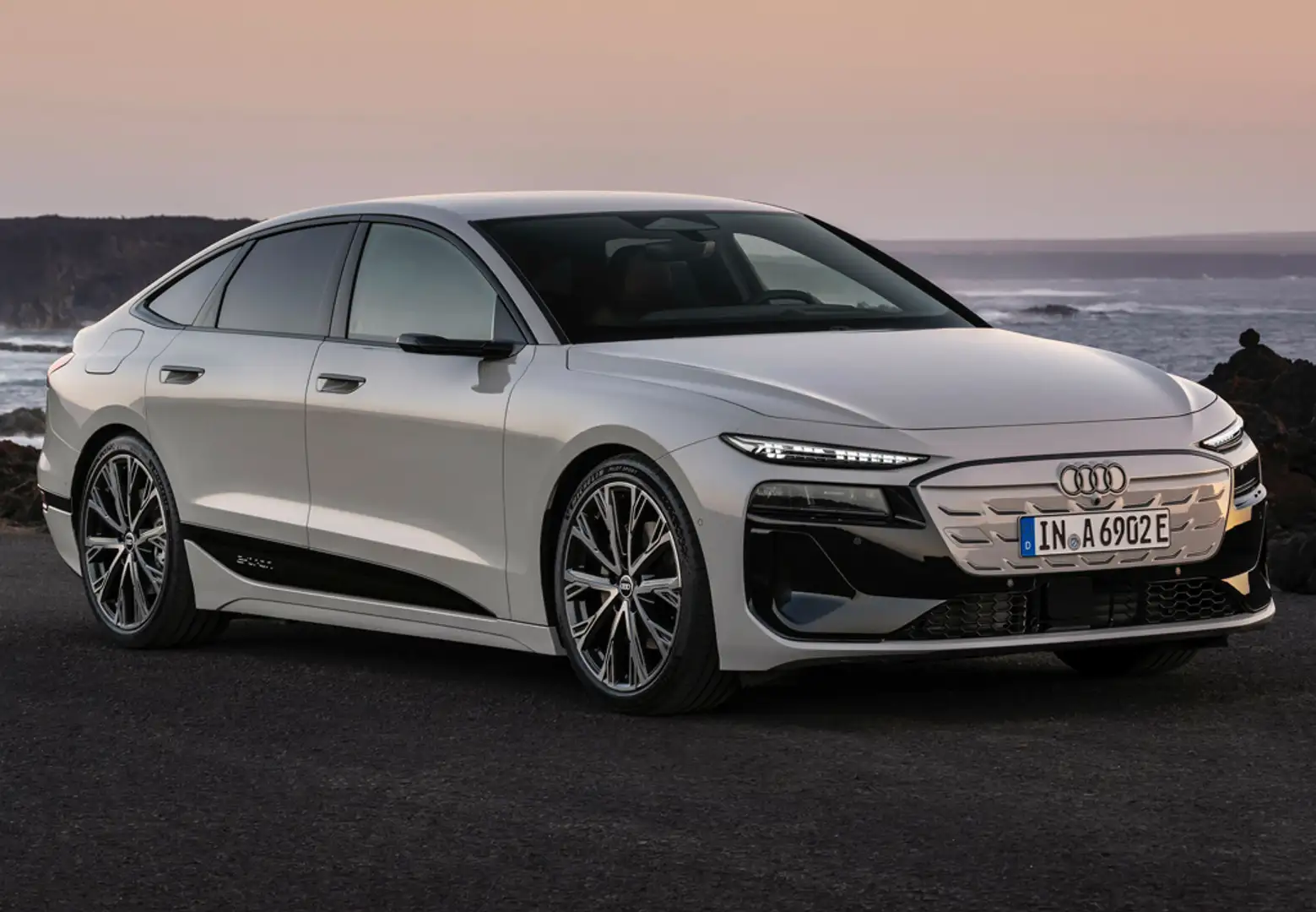 Audi A6 Sportback e-tron performance Black Line 270kW - 1