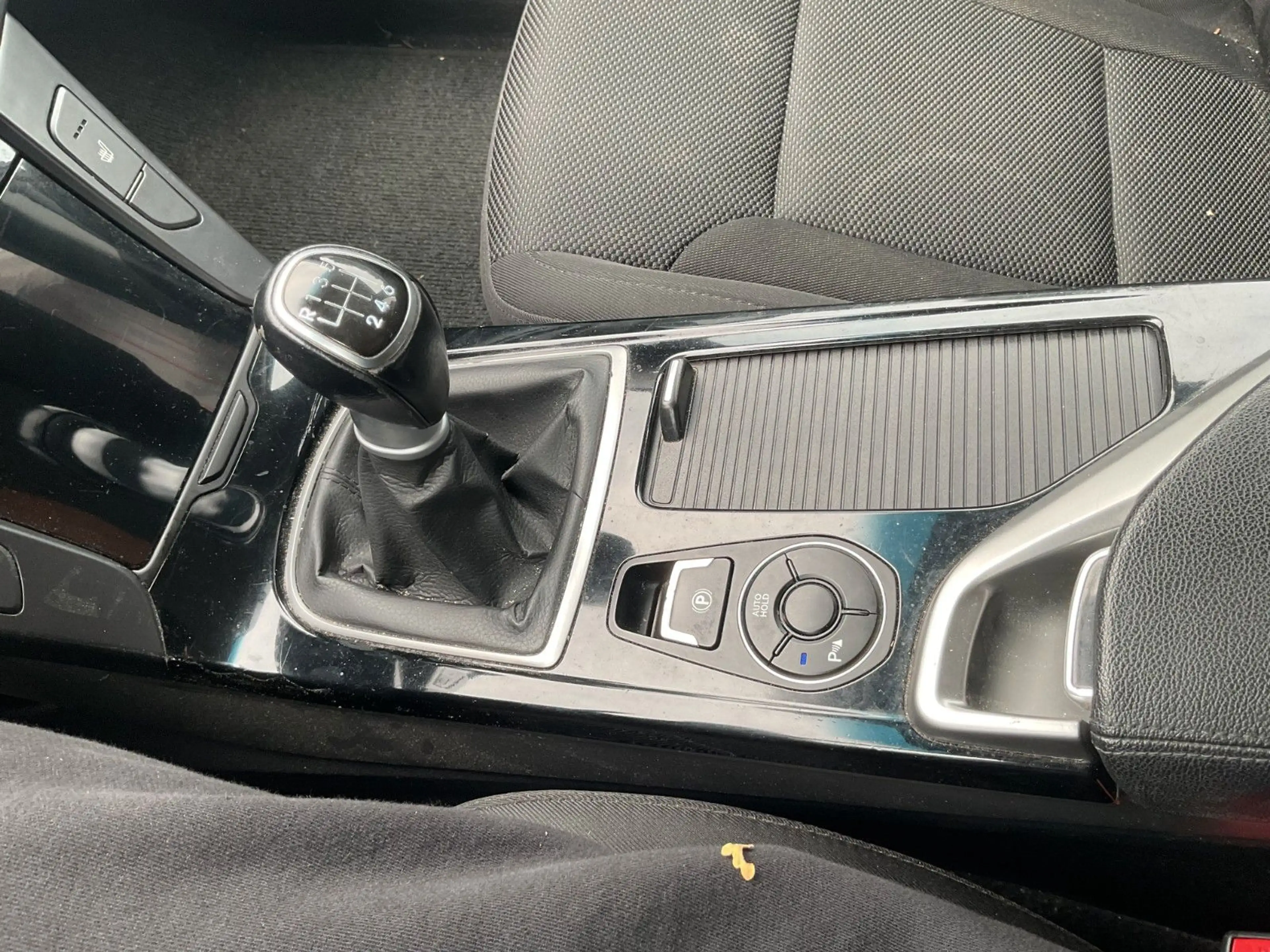 Hyundai i40 1.6 5 Star Edition LED Xenon PDC Klima Tempo — photo 15