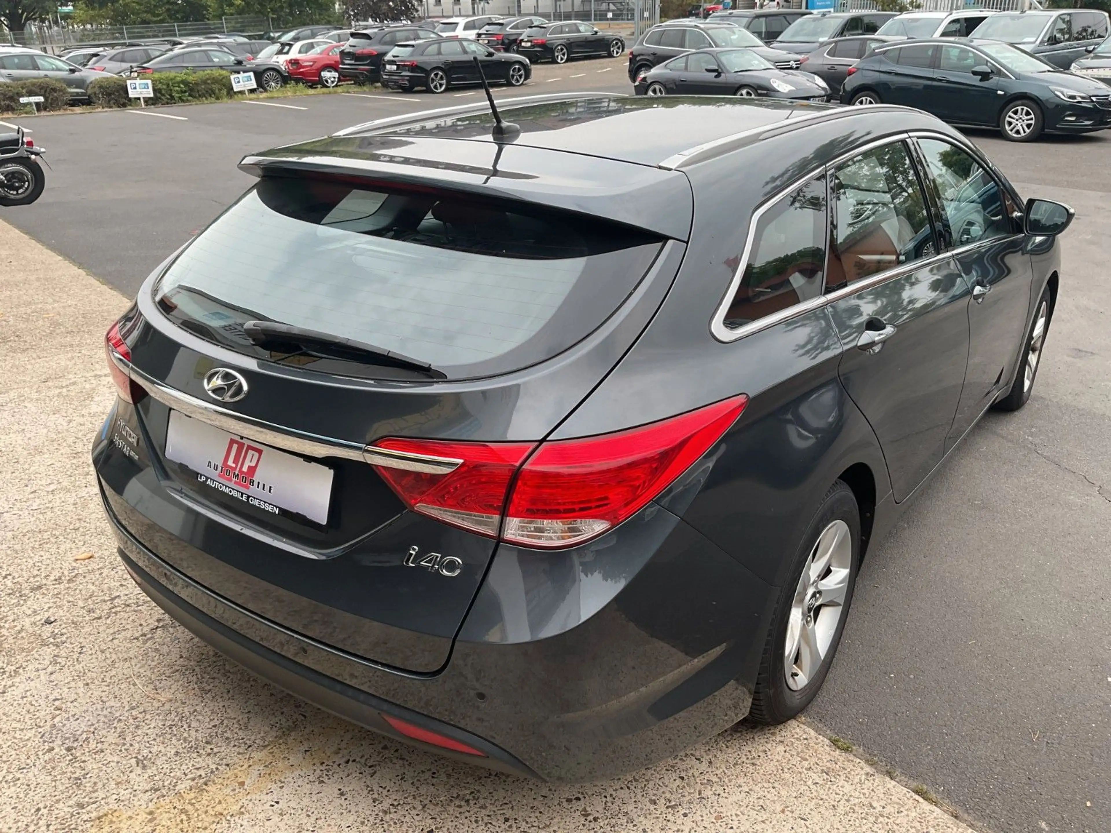 Hyundai i40 1.6 5 Star Edition LED Xenon PDC Klima Tempo — photo 5