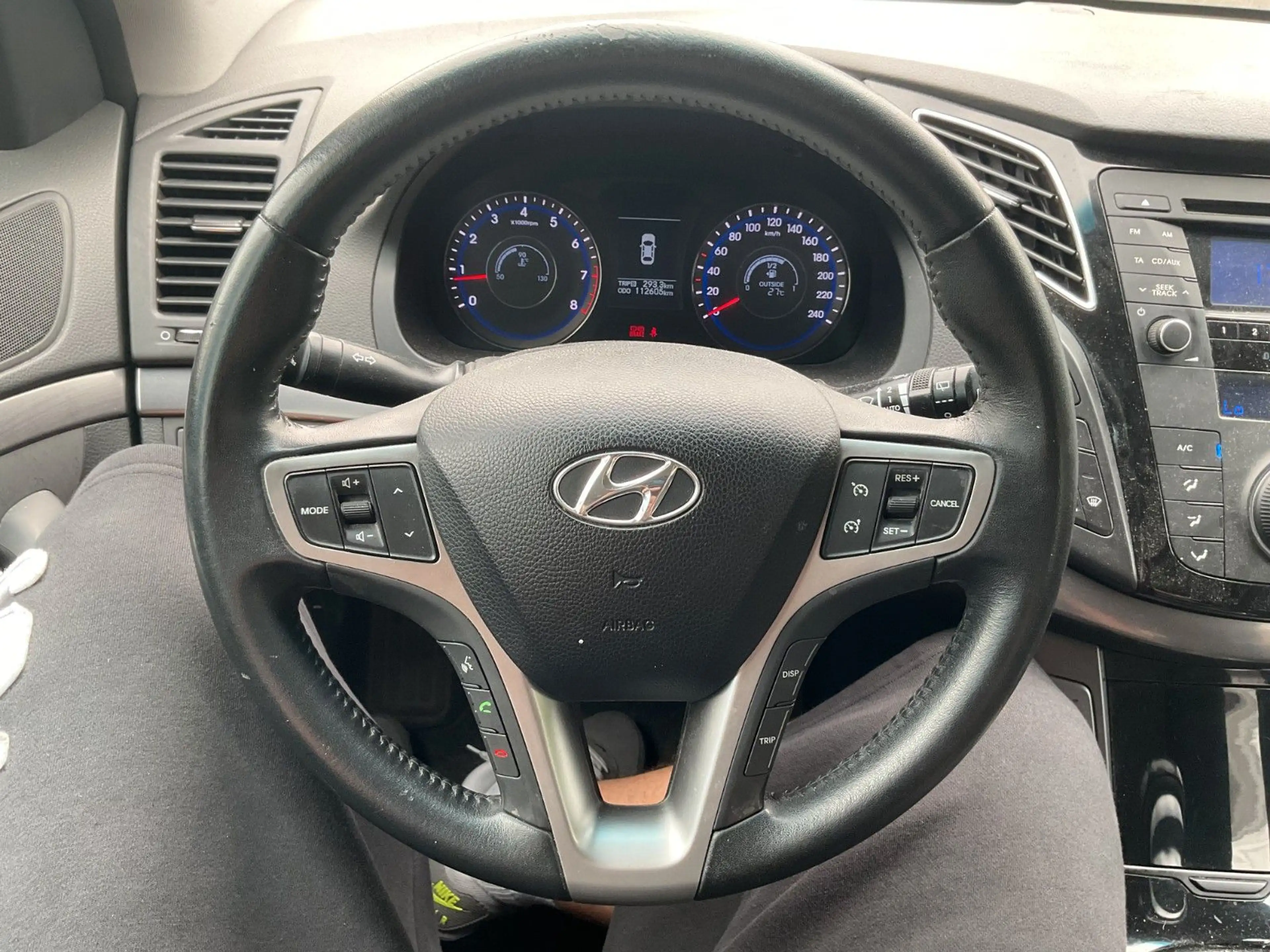 Hyundai i40 1.6 5 Star Edition LED Xenon PDC Klima Tempo — photo 12