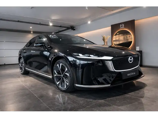 Mazda 6 Takumi Plus Long Range 80kW