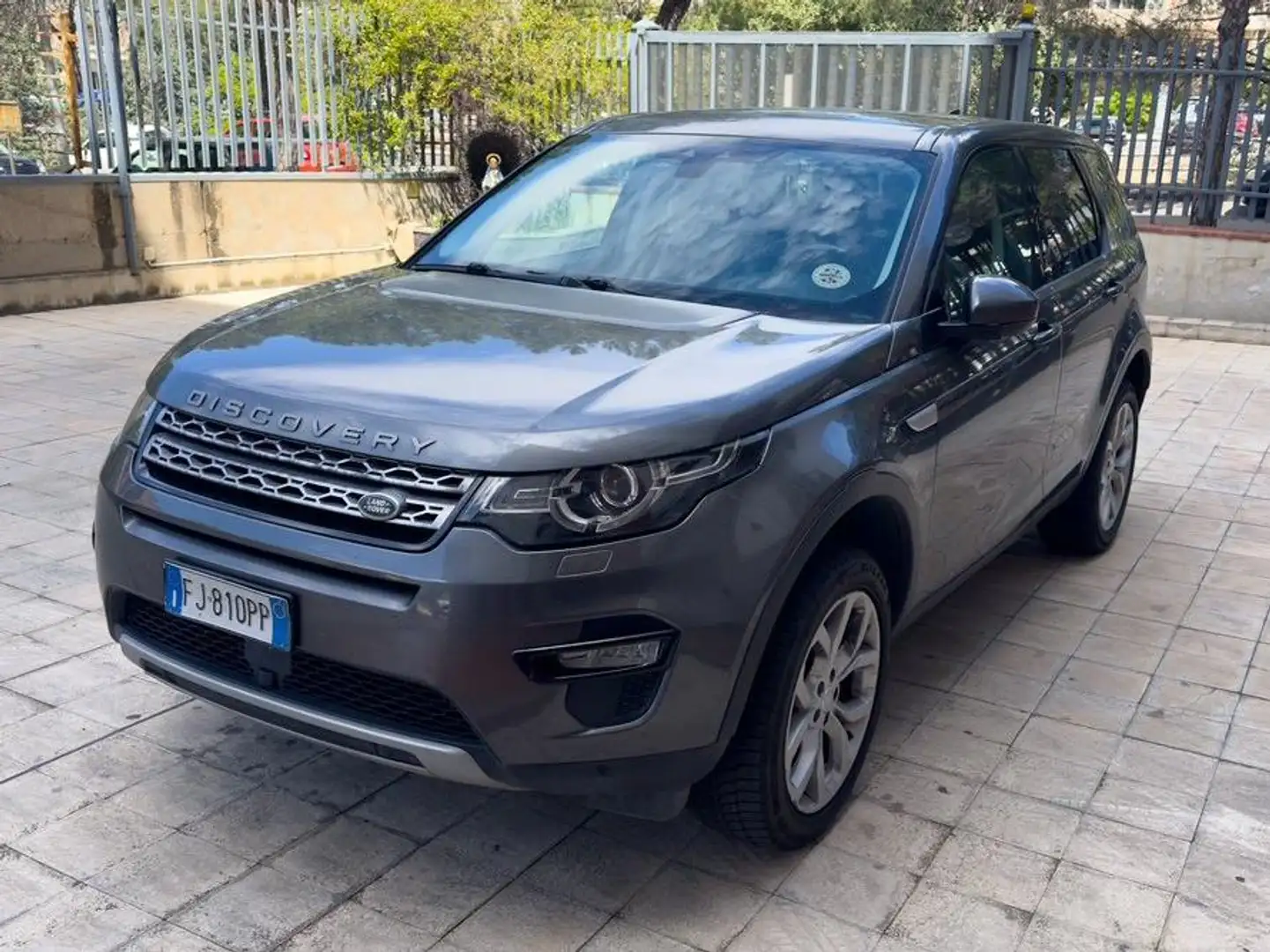 Land Rover Discovery Sport Discovery Sport I 2015 2.0 td4 HSE awd 180cv auto Grigio - 1