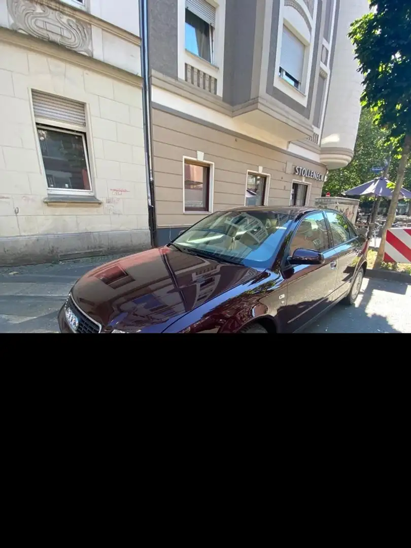 Audi A4 1.6 Rot - 1