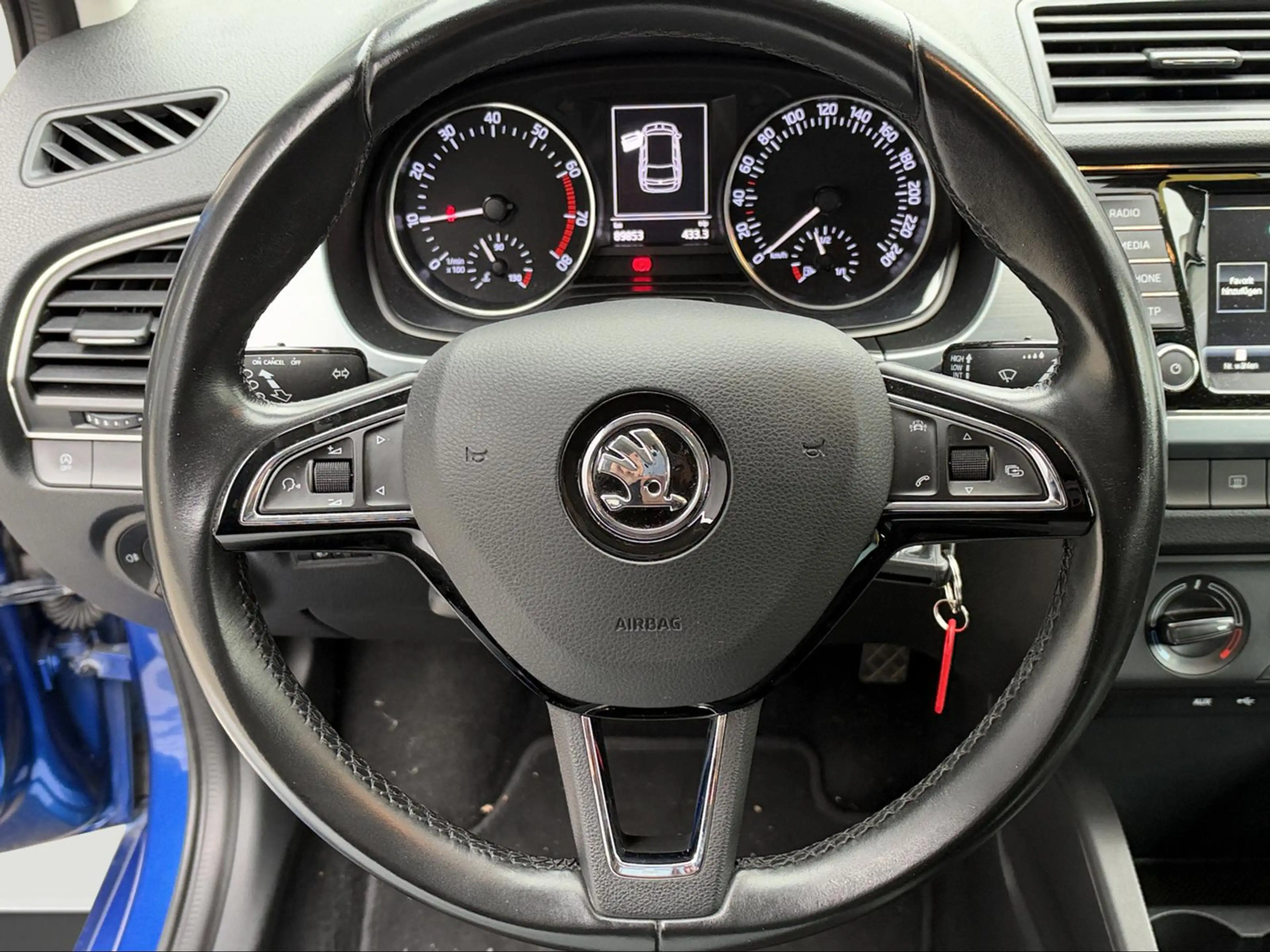 Skoda Fabia Ambition KLIMA/8-FACH/PDC/AHK — photo 12