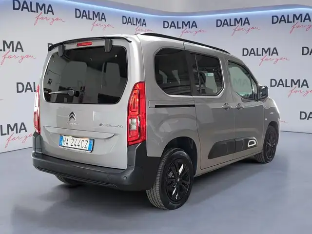 Citroen Berlingo view 5