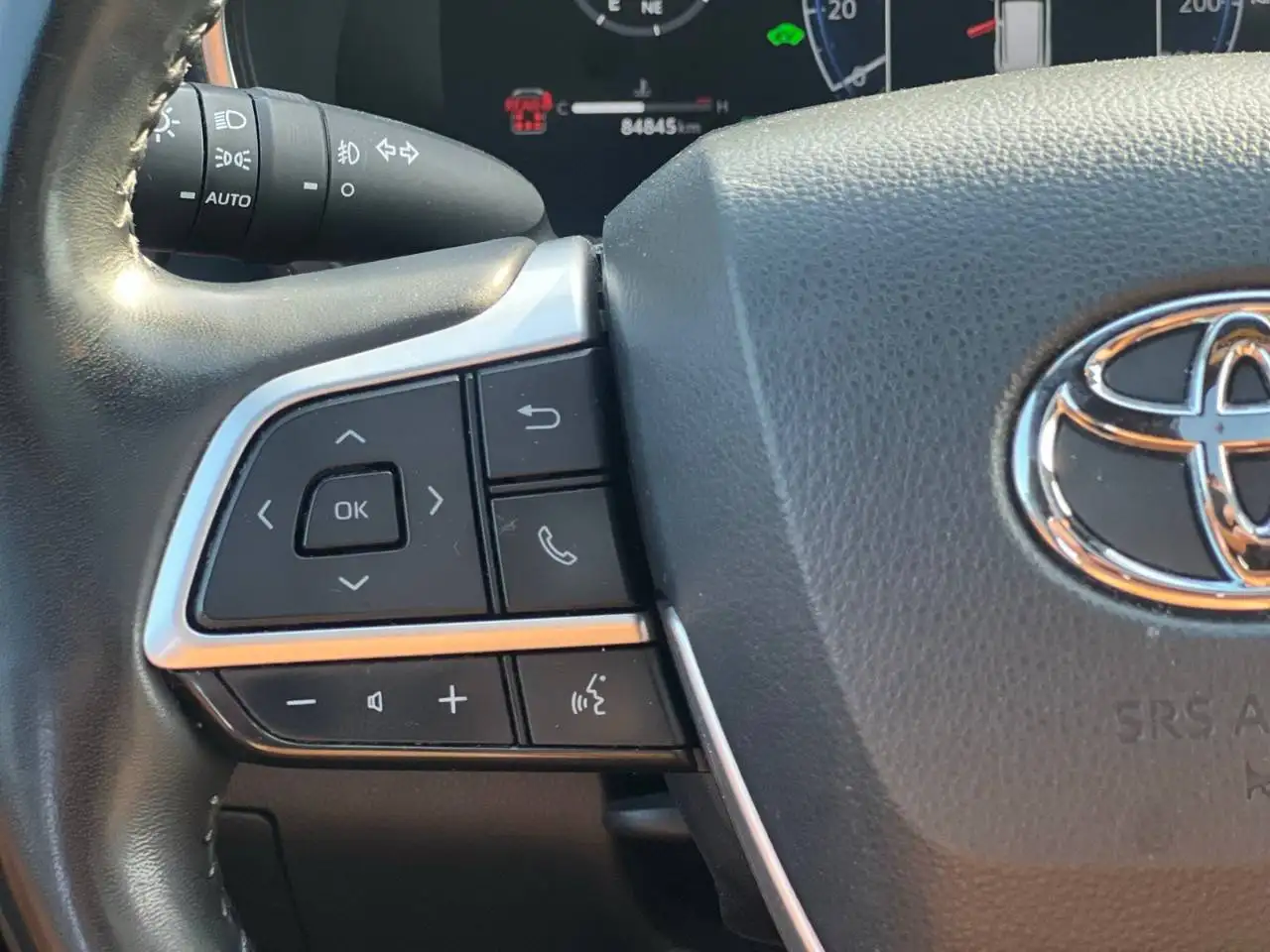 Toyota Highlander снимка Toyota Highlander