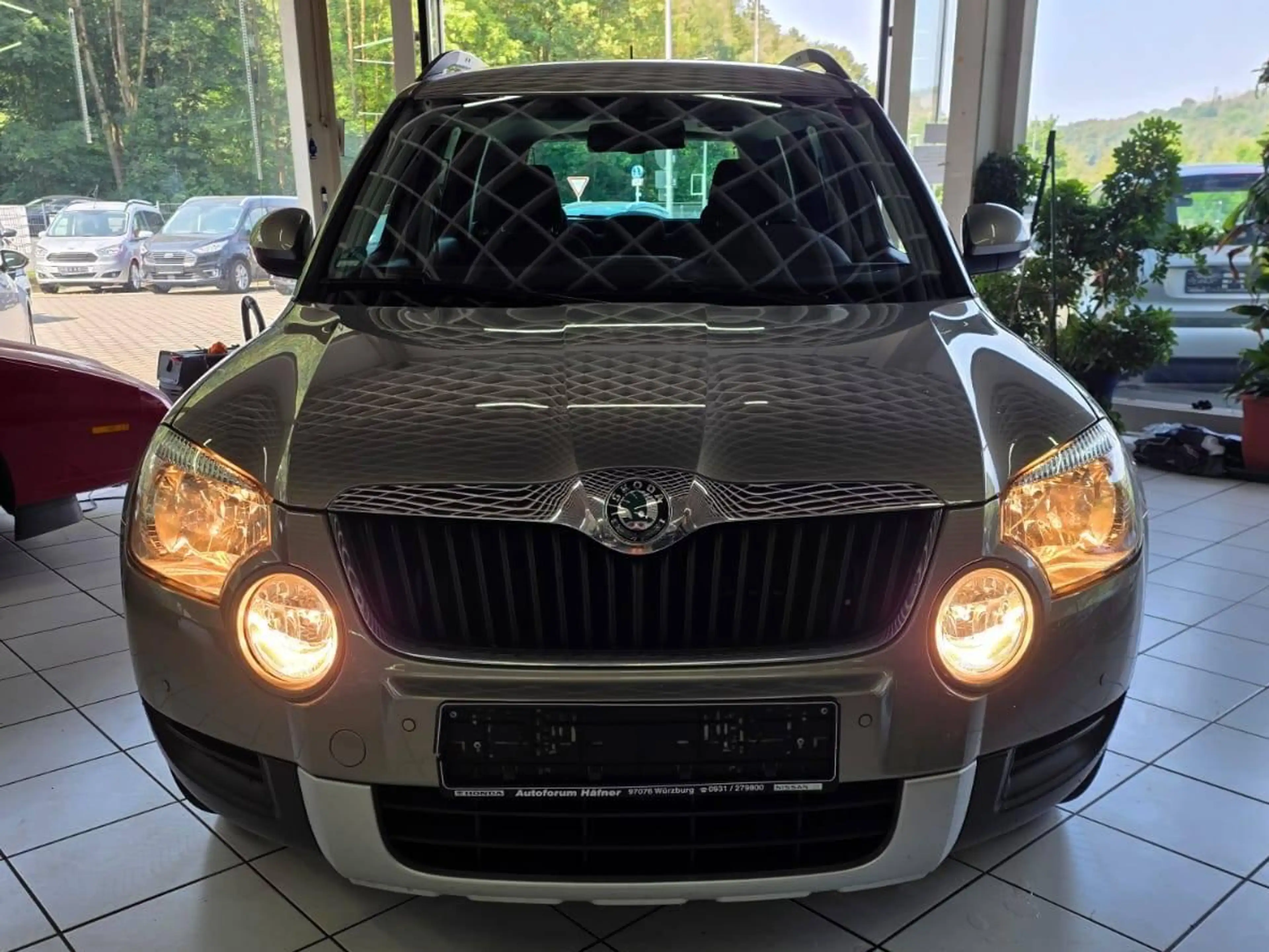 Skoda Yeti Ambition Plus Edition — photo 2