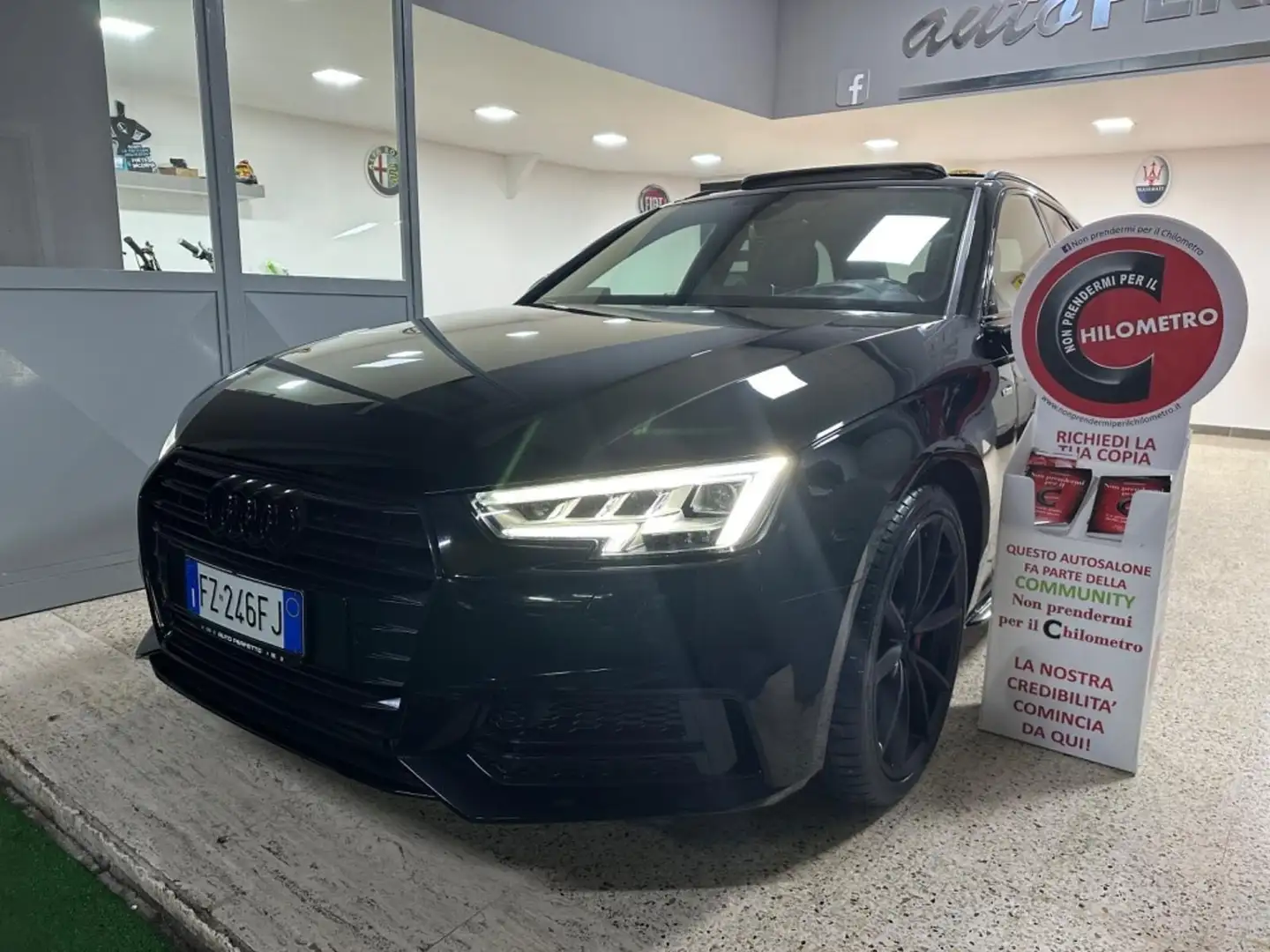 Audi A4 Avant 40 2.0 tdi ultra Design 190cv s-tronic - 2