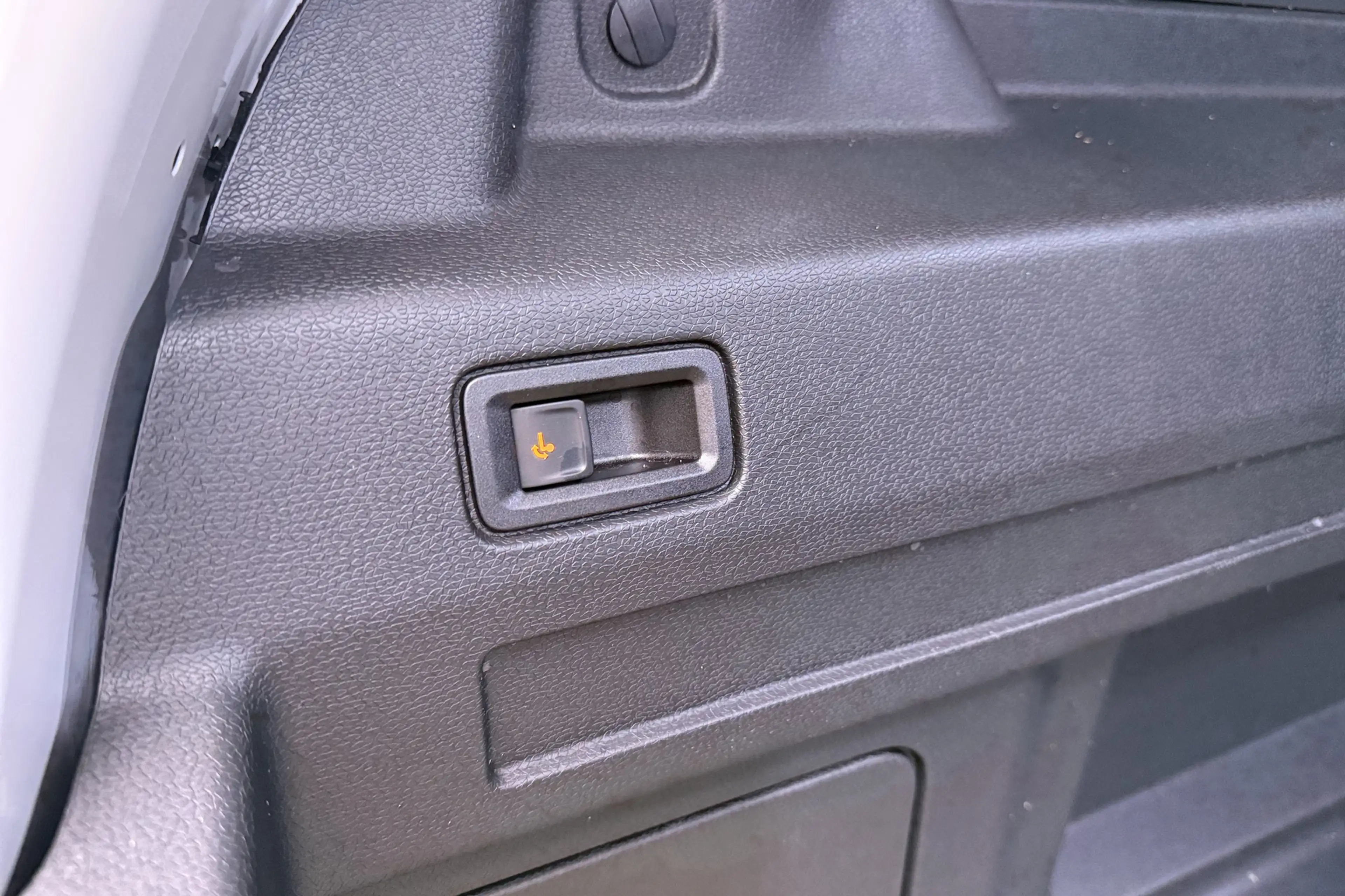 Volkswagen ID. Buzz Cargo Business 79 kWh Long Range 3-Pers Trekhaak Camera — photo 12