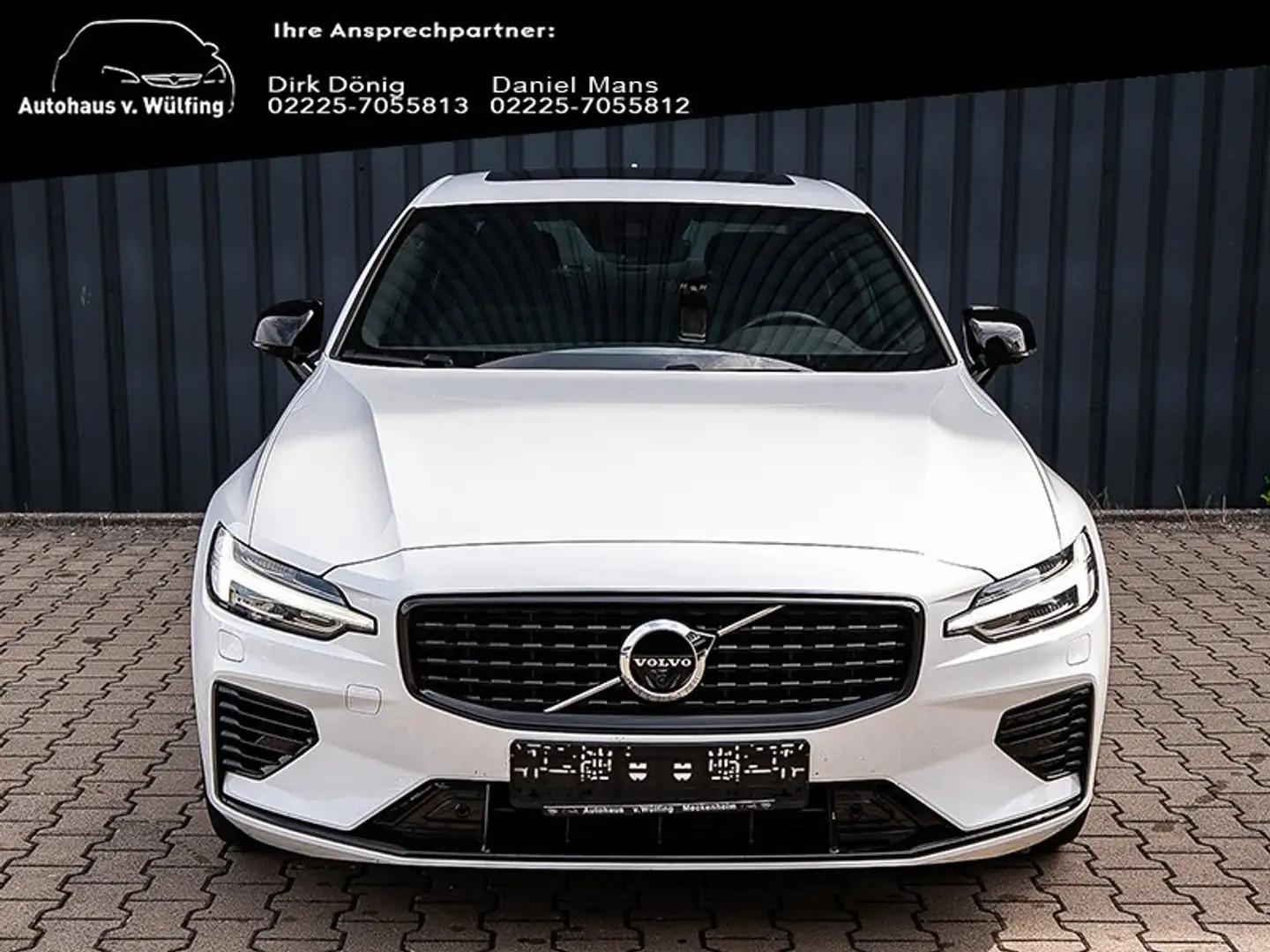 Volvo S60 R Design T8 Recharge Plug-In Hybrid AWD Blanc - 2