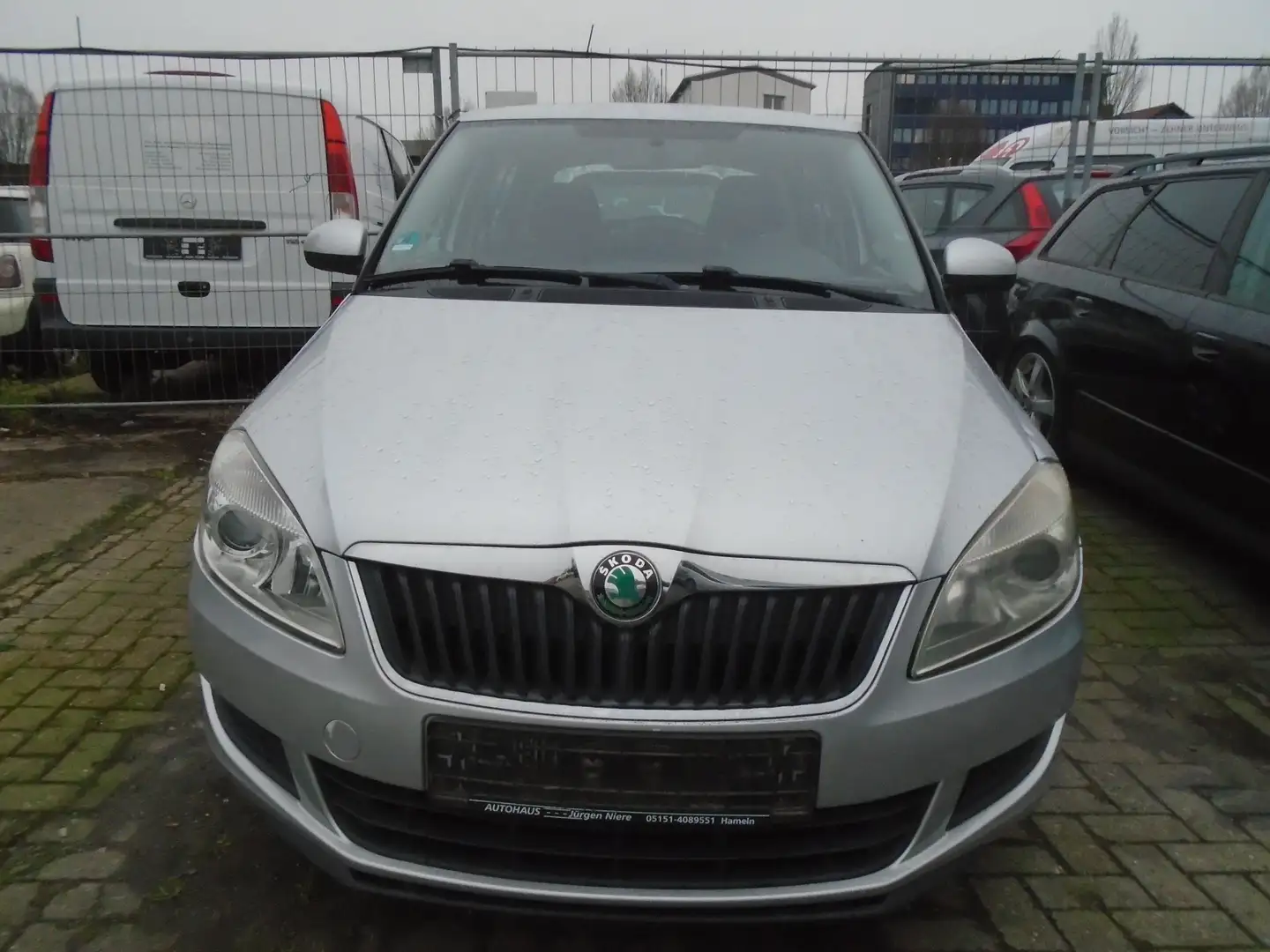 Skoda Fabia Skoda Fabia Benziner Tüv-04.2026 Šedá - 1