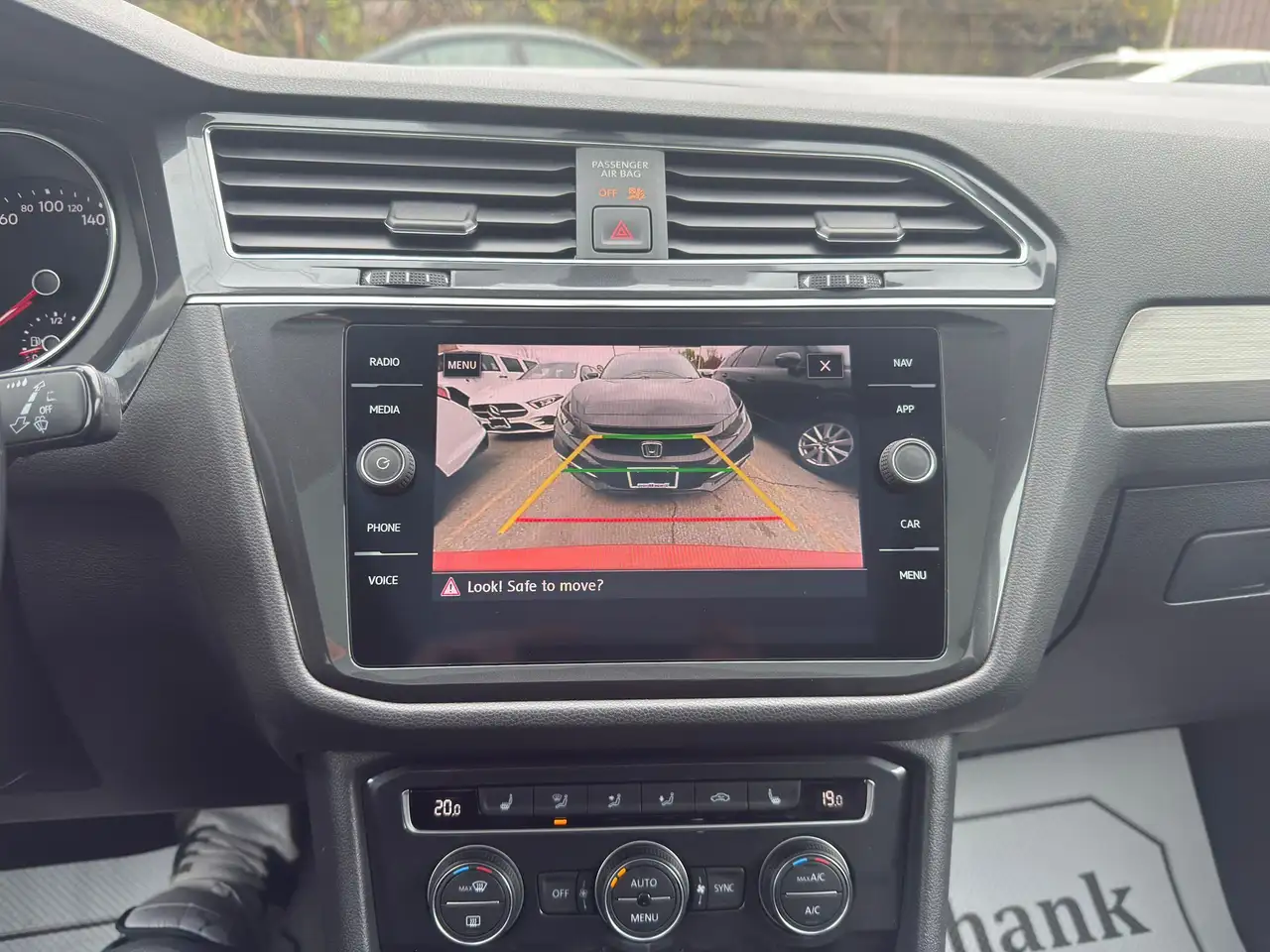 Volkswagen Tiguan снимка Volkswagen Tiguan