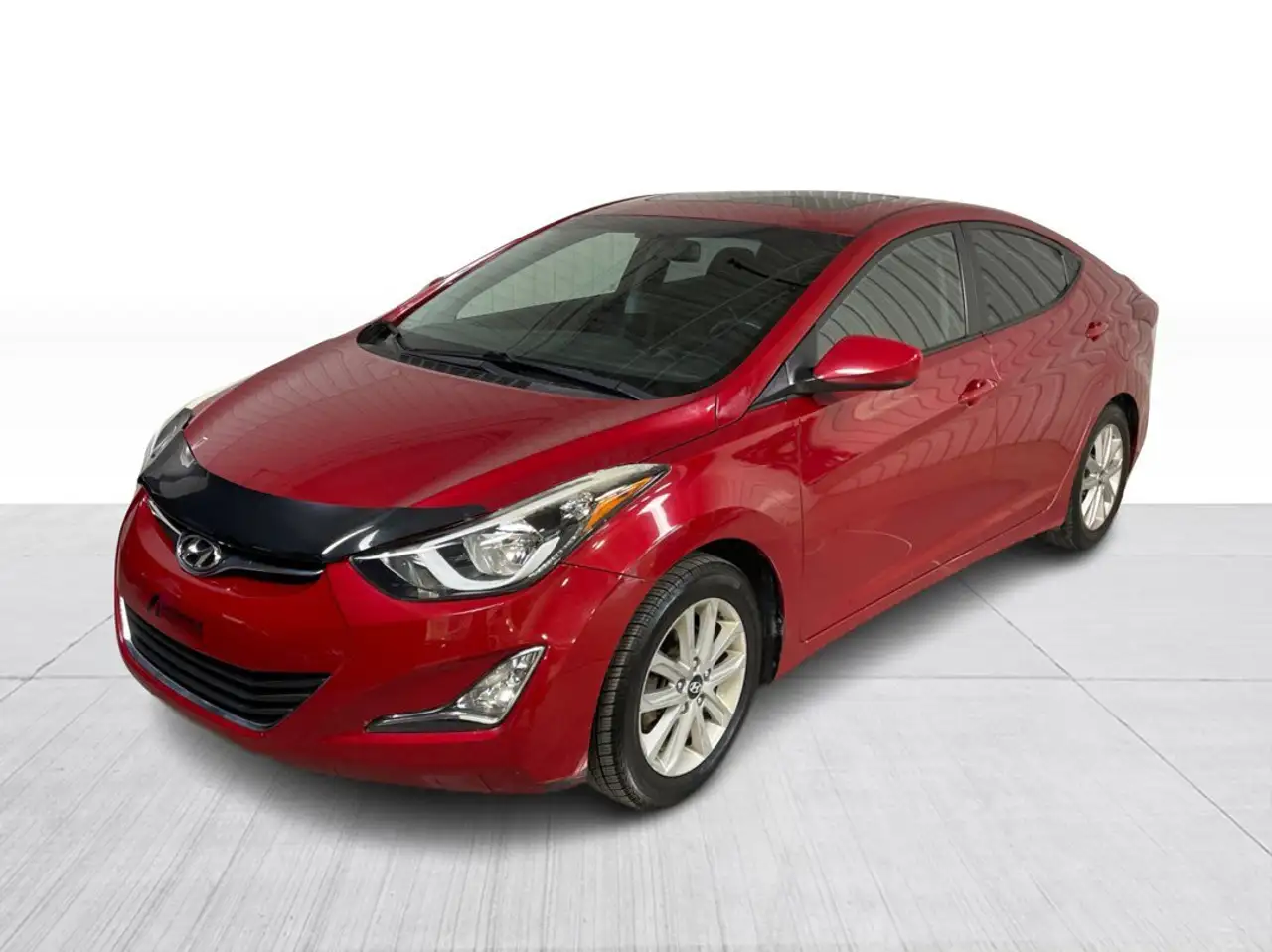 Hyundai ELANTRA photo Hyundai ELANTRA