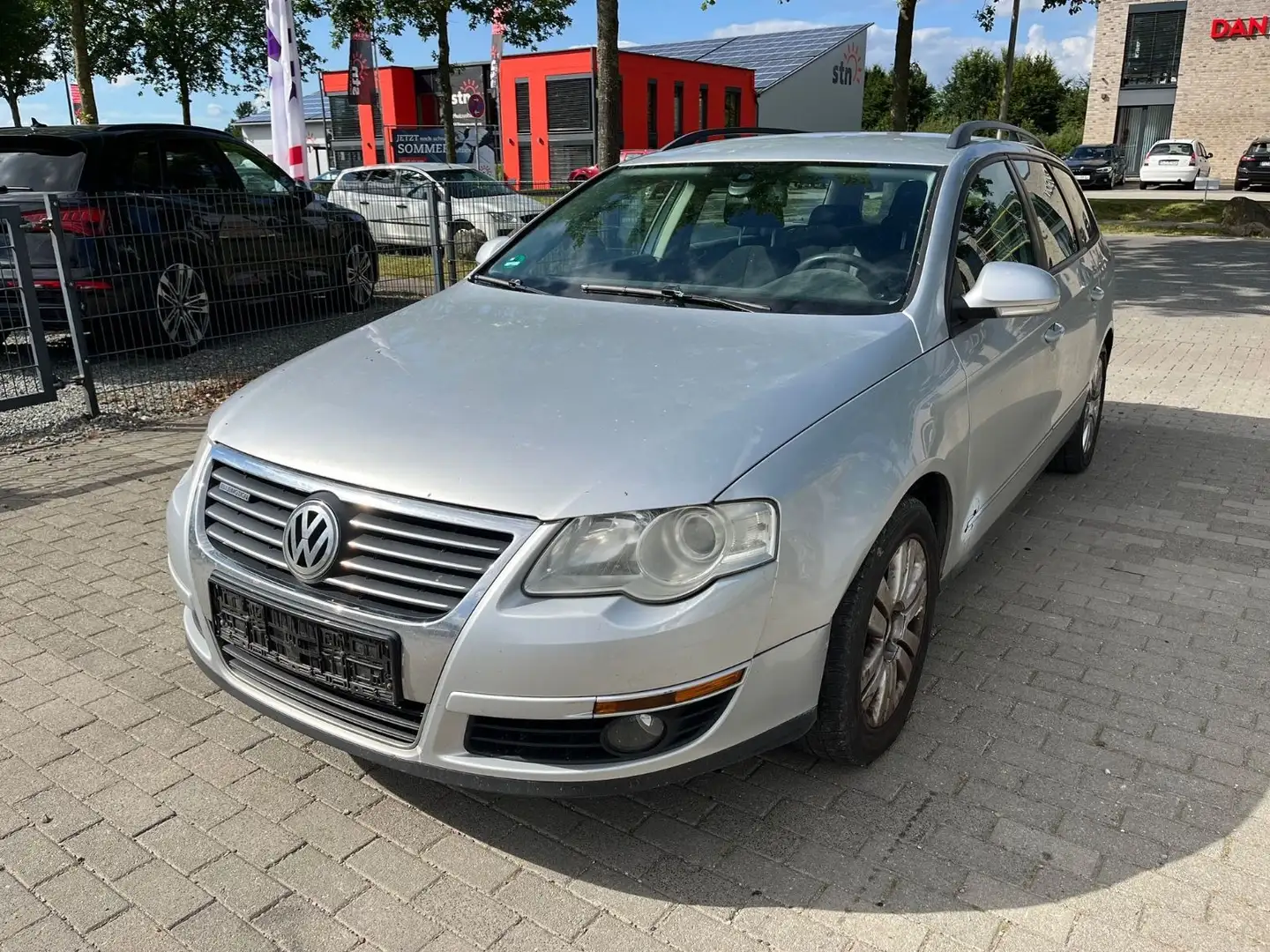 Volkswagen Passat Variant 1.9 TDI BlueMotion Xenon Temp. Silver - 1