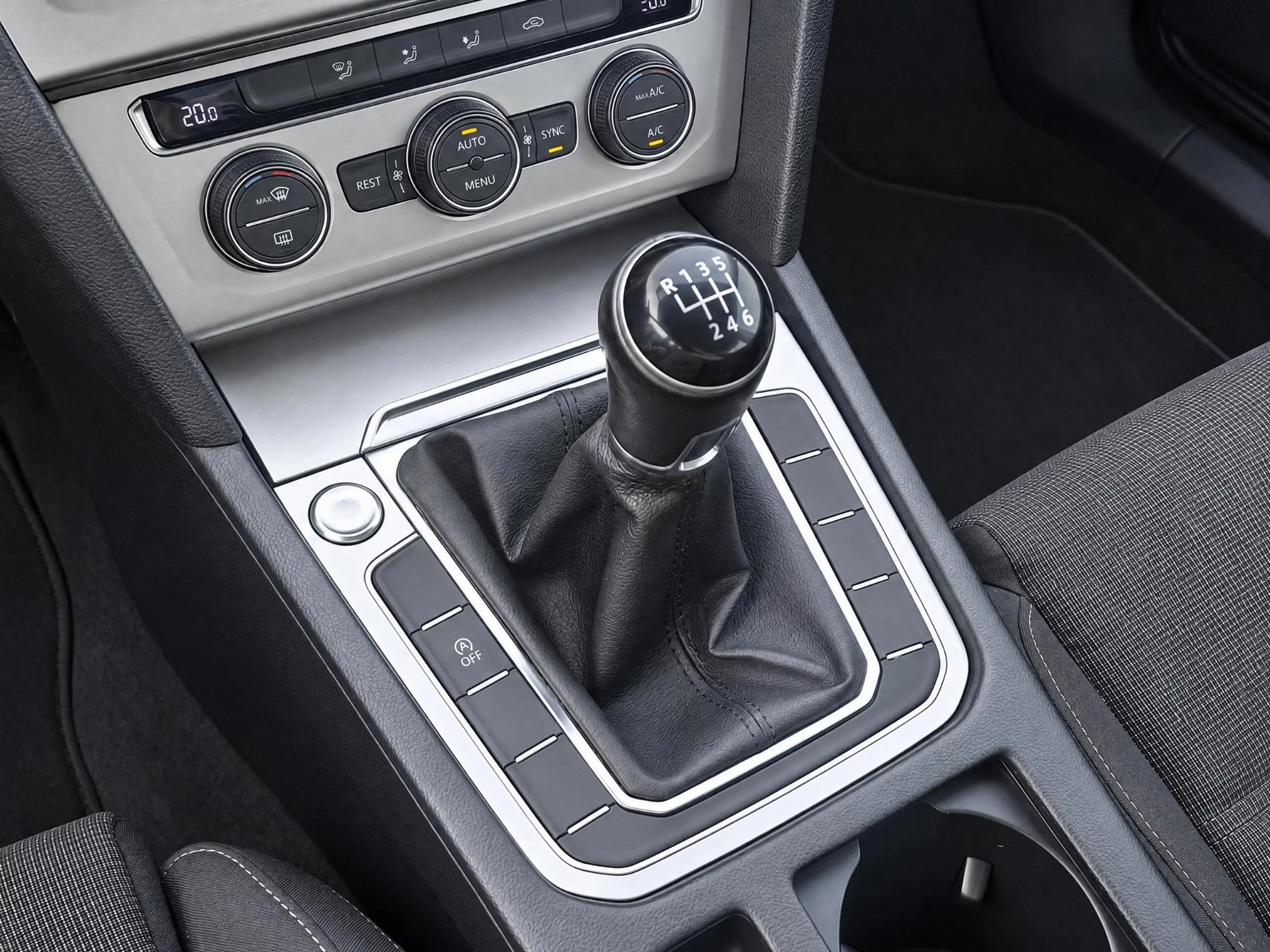 Volkswagen Passat Variant 1.6 TDI Comfortline | Climate controle | Cruise co — photo 15